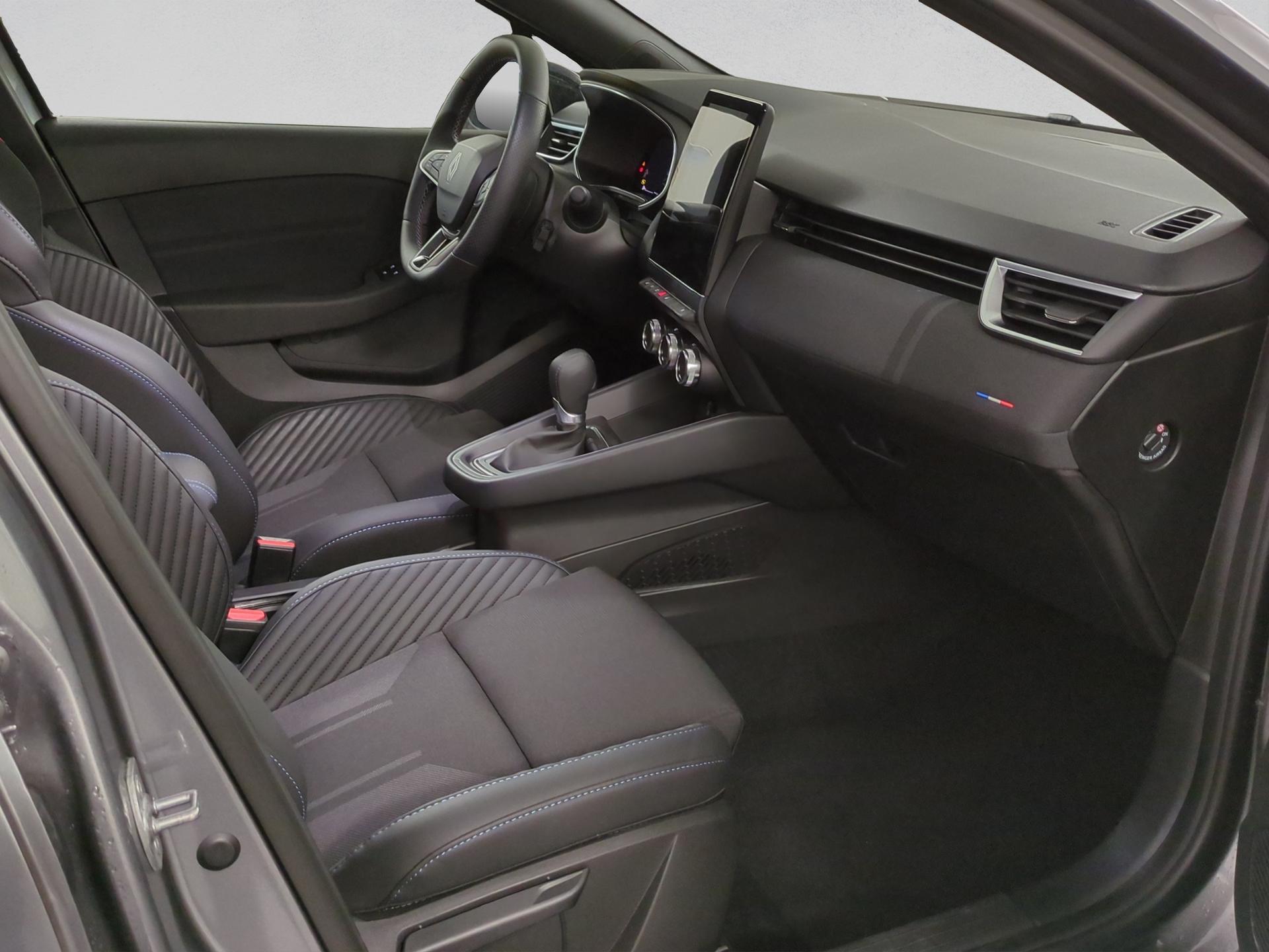 RENAULT Clio 1.6 E-Tech Esprit Alpine-image-16