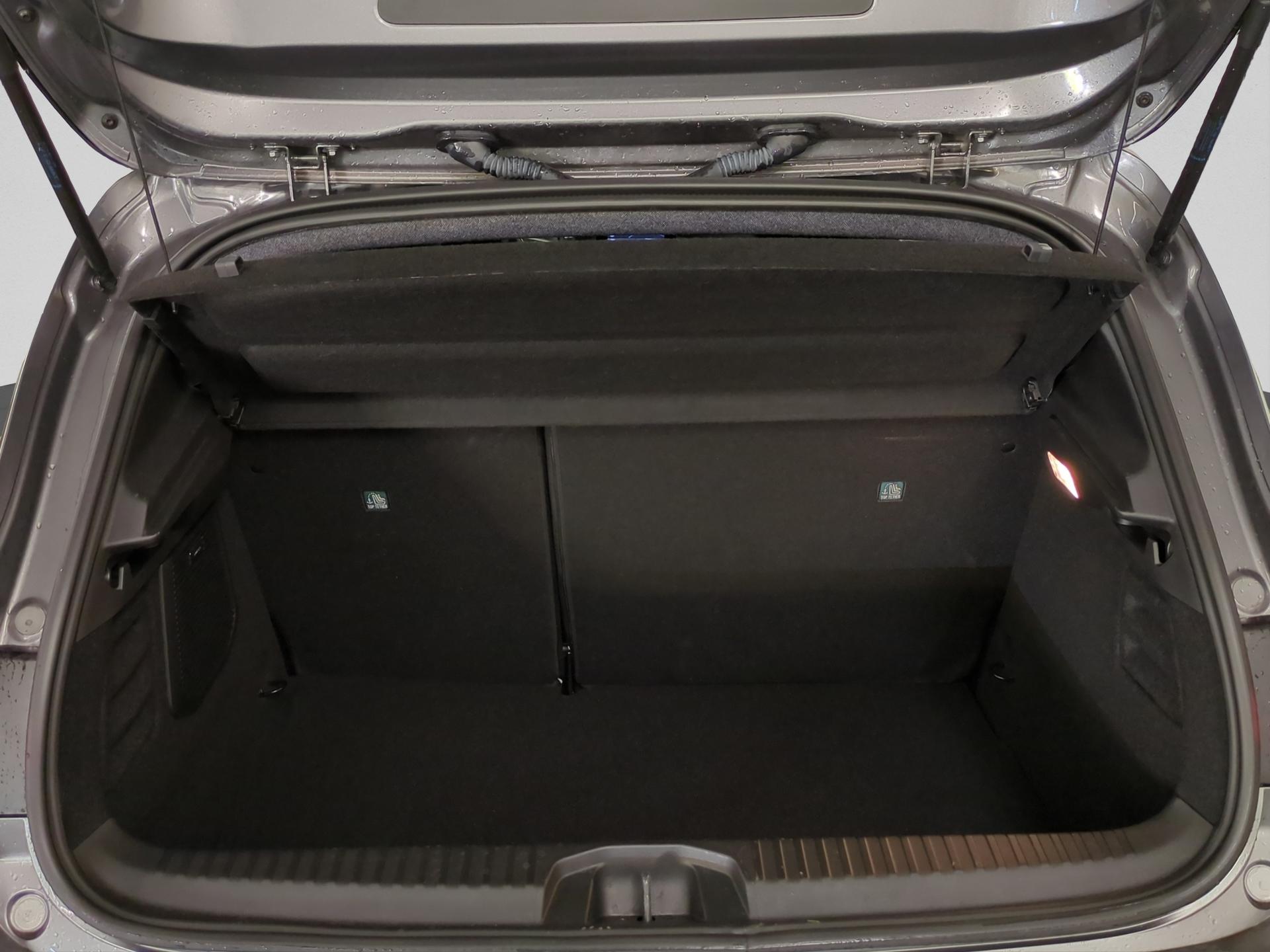 RENAULT Clio 1.6 E-Tech Esprit Alpine-image-15