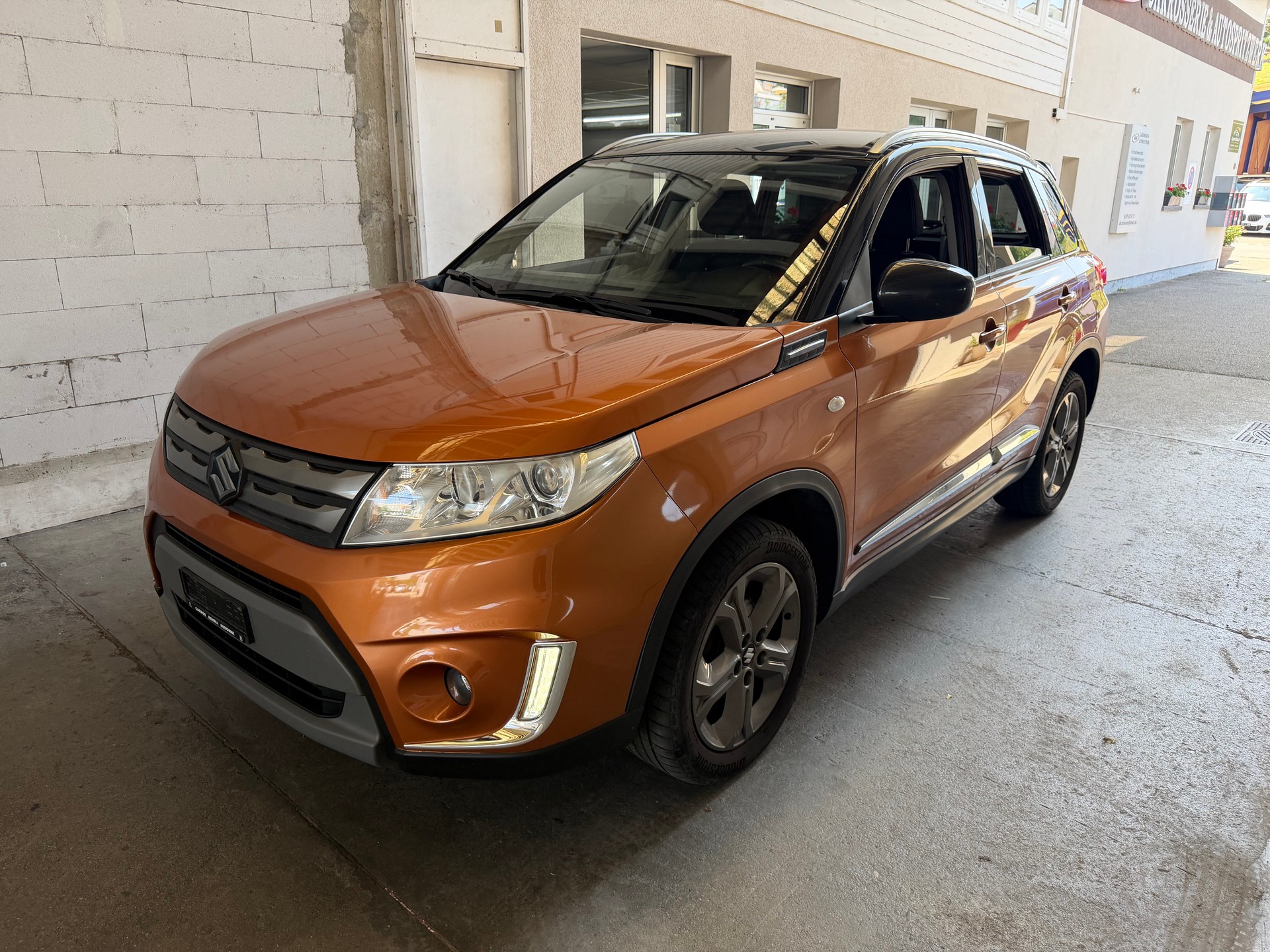 SUZUKI Vitara 1.6 TD Compact Top-image-2
