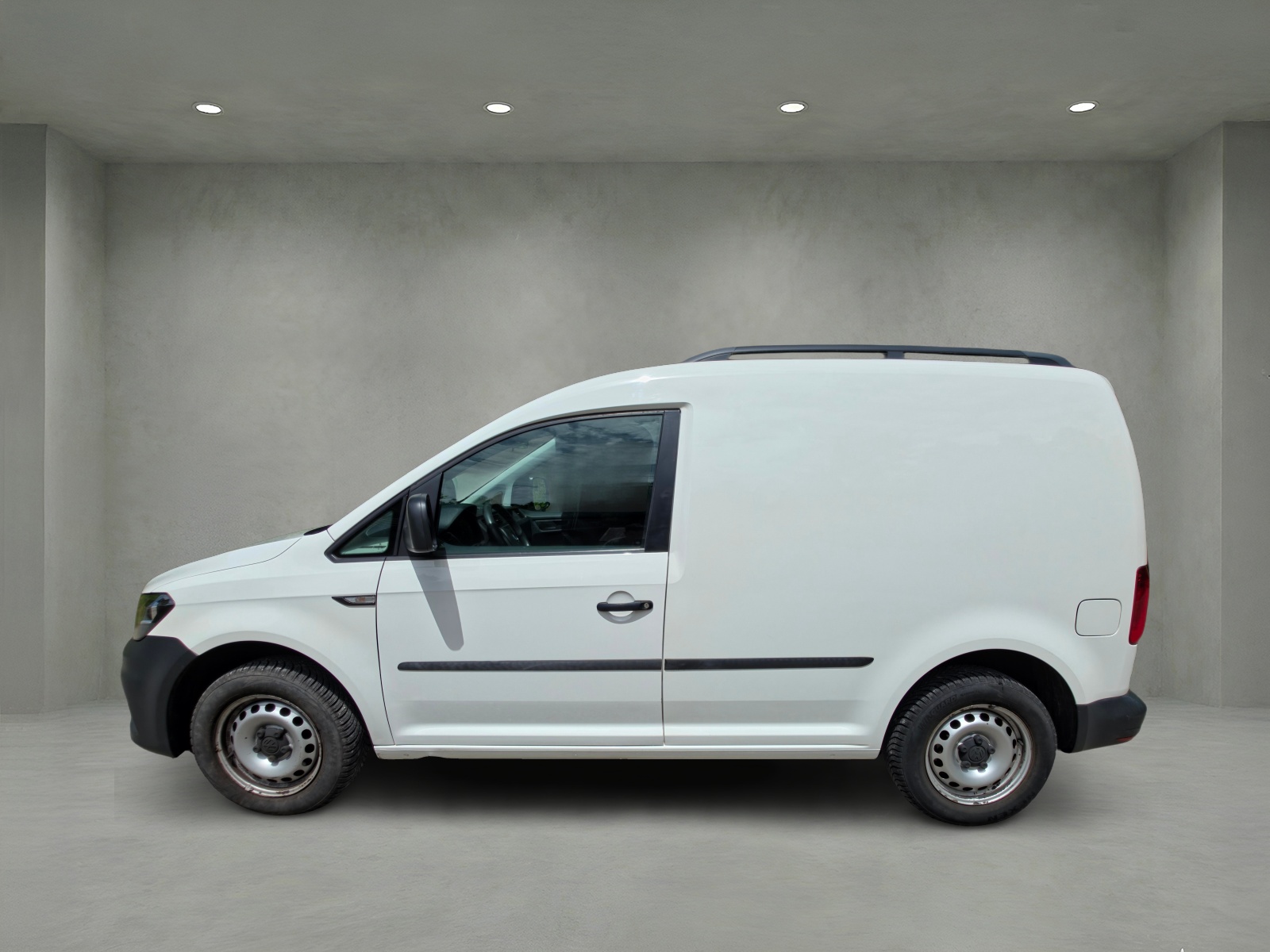 VW Caddy 2.0TDI BlueMotion Technology-image-3