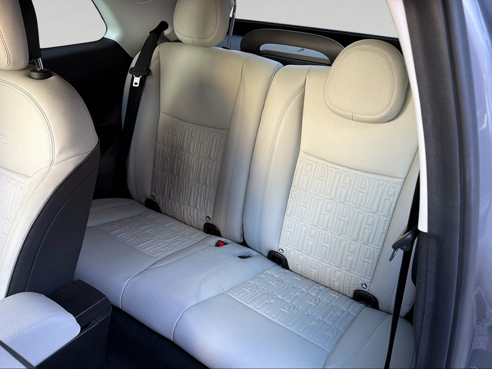FIAT 500 C electric 87 kW La Prima By Bocelli Top-image-7