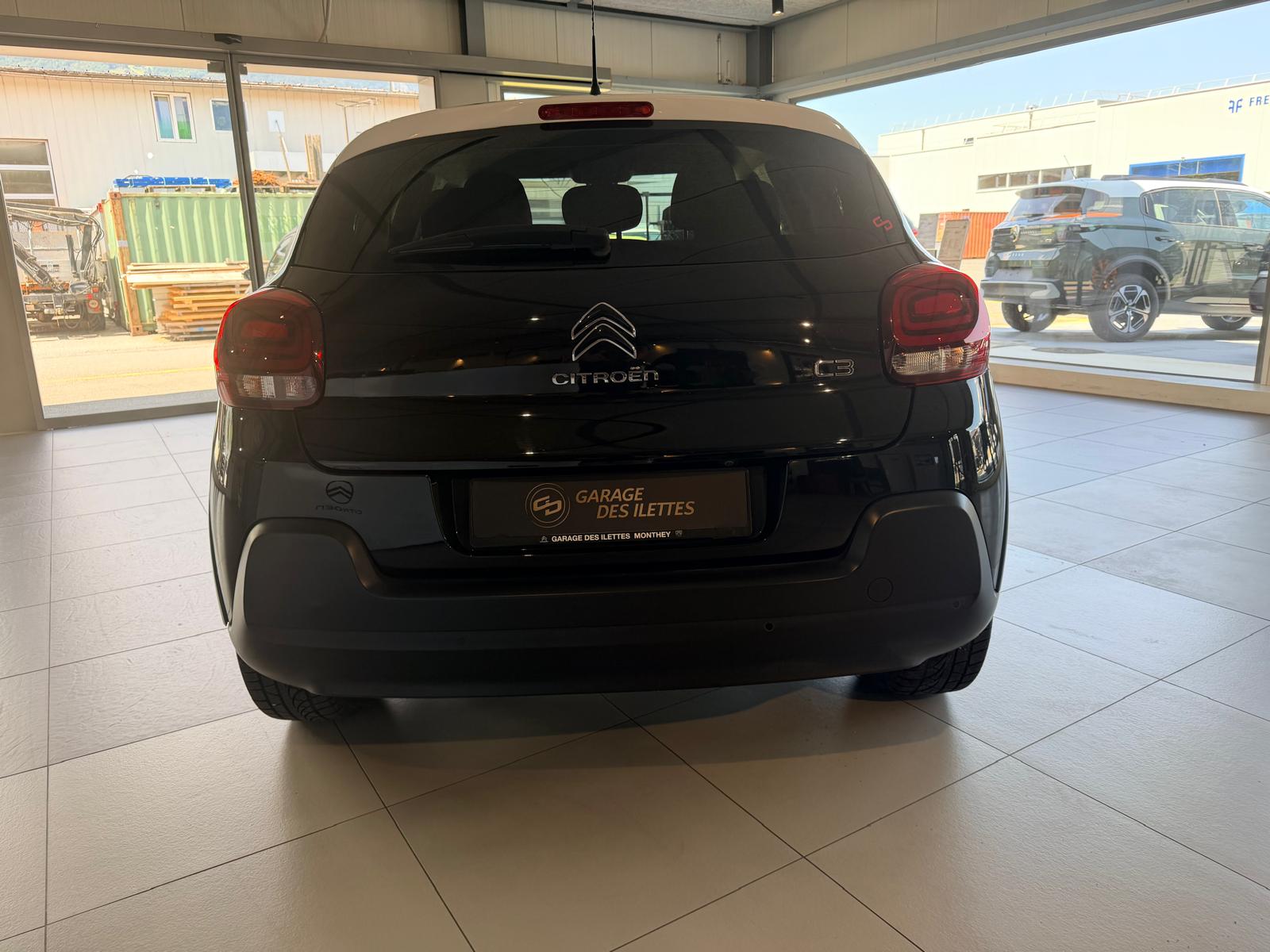 CITROEN C3 1.2i PureTech Shine EAT6-image-3