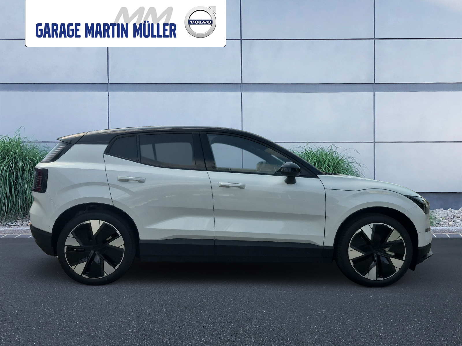 VOLVO EX 30 E60 Twin Ultra Performance AWD-image-5