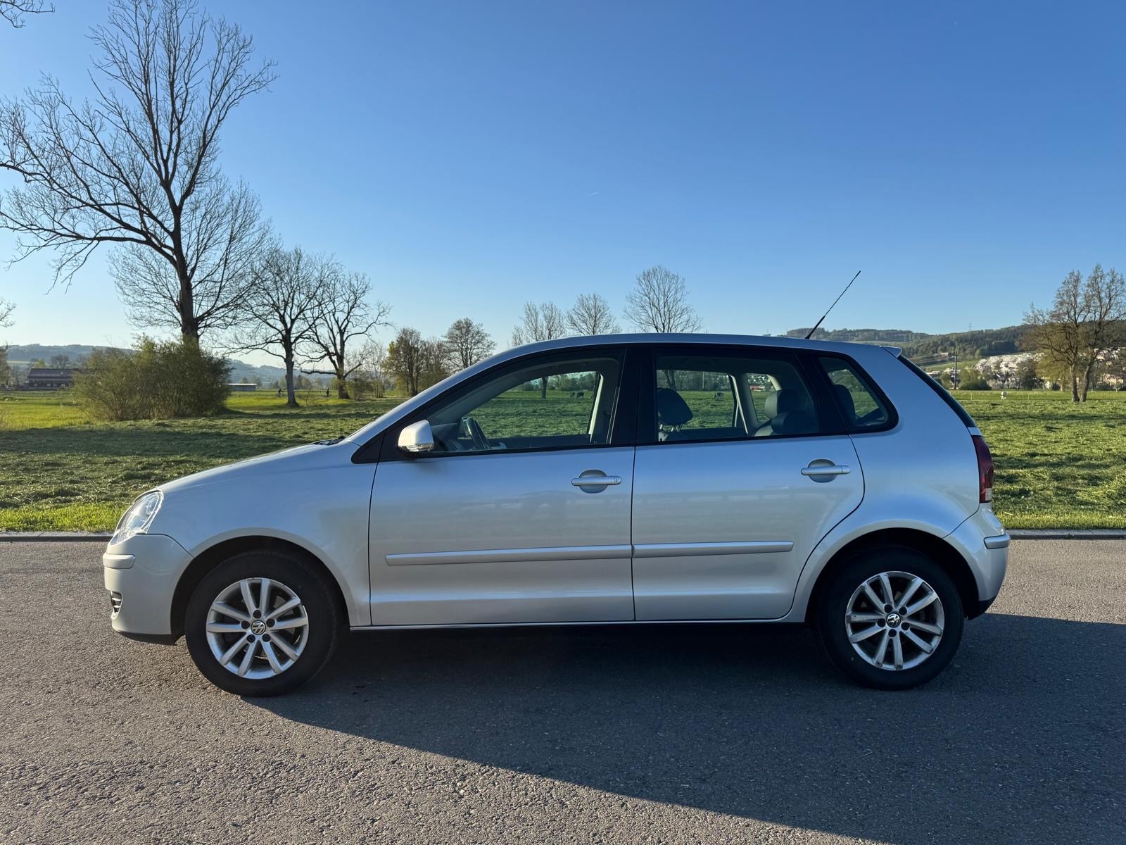 VW Polo 1.6 16V Comfortline-image-2