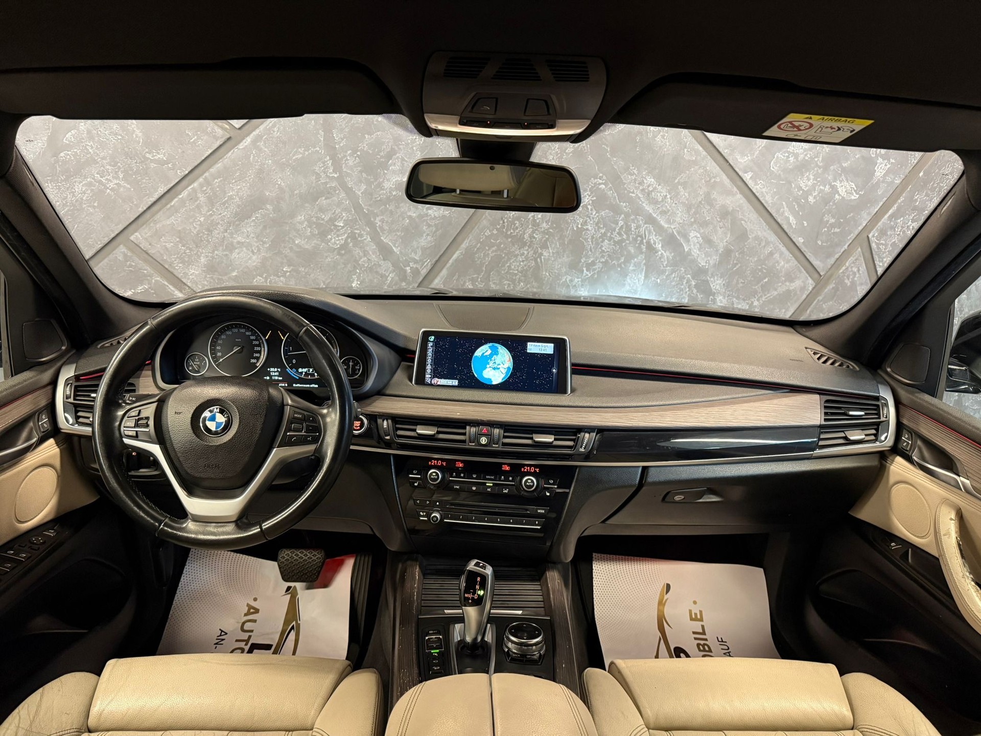 BMW X5 xDrive 30d Steptronic-image-8