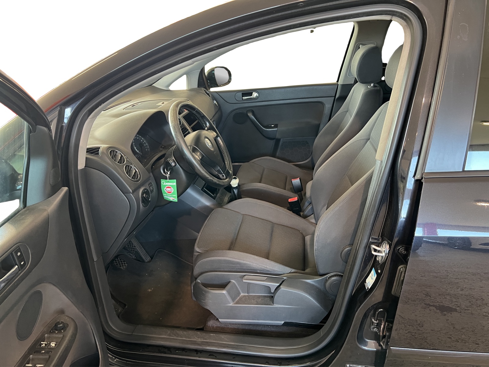 VW Golf Plus 2.0 TDI Comfortline-image-8
