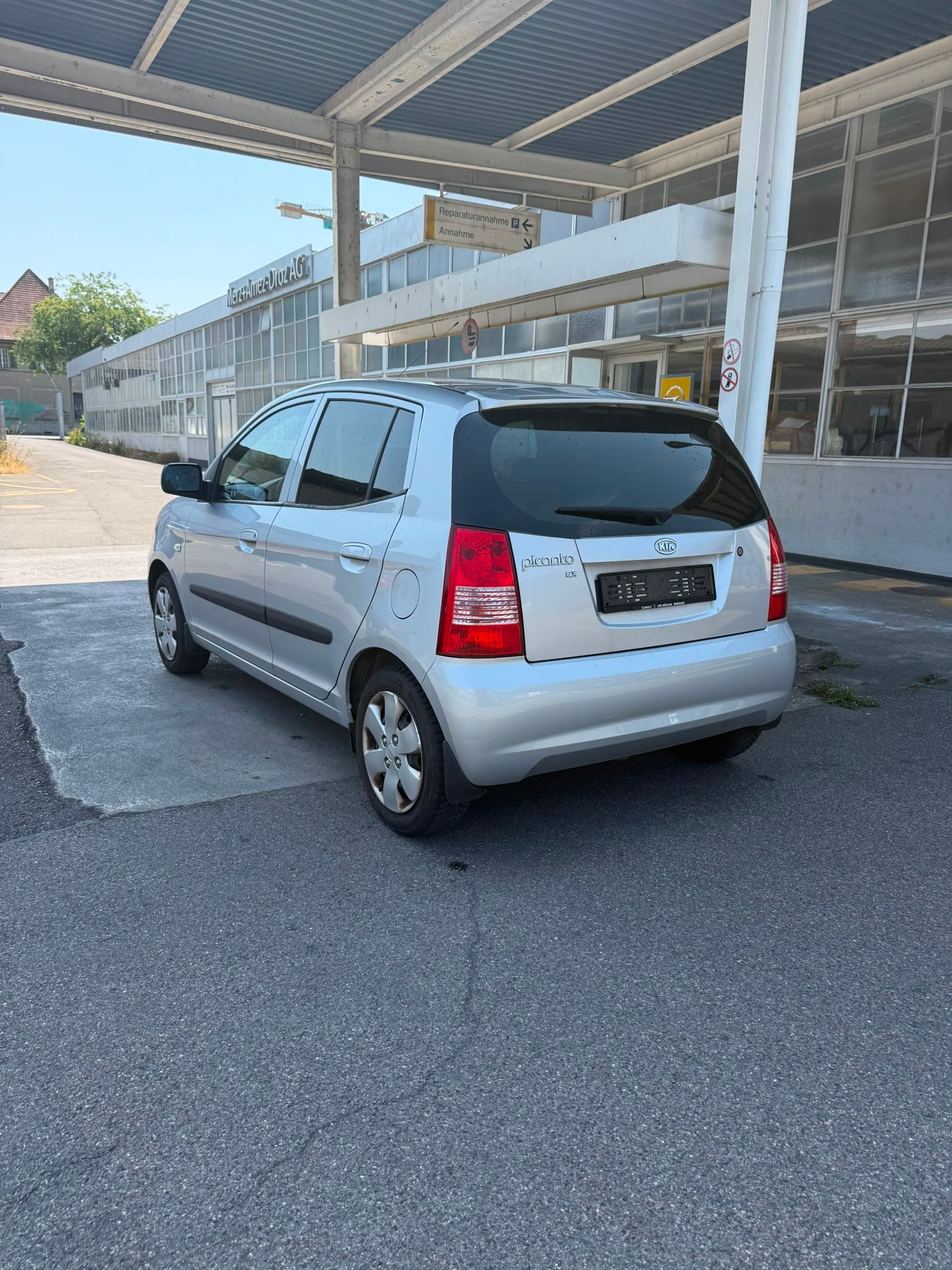 KIA Picanto 1.1 EX-image-3
