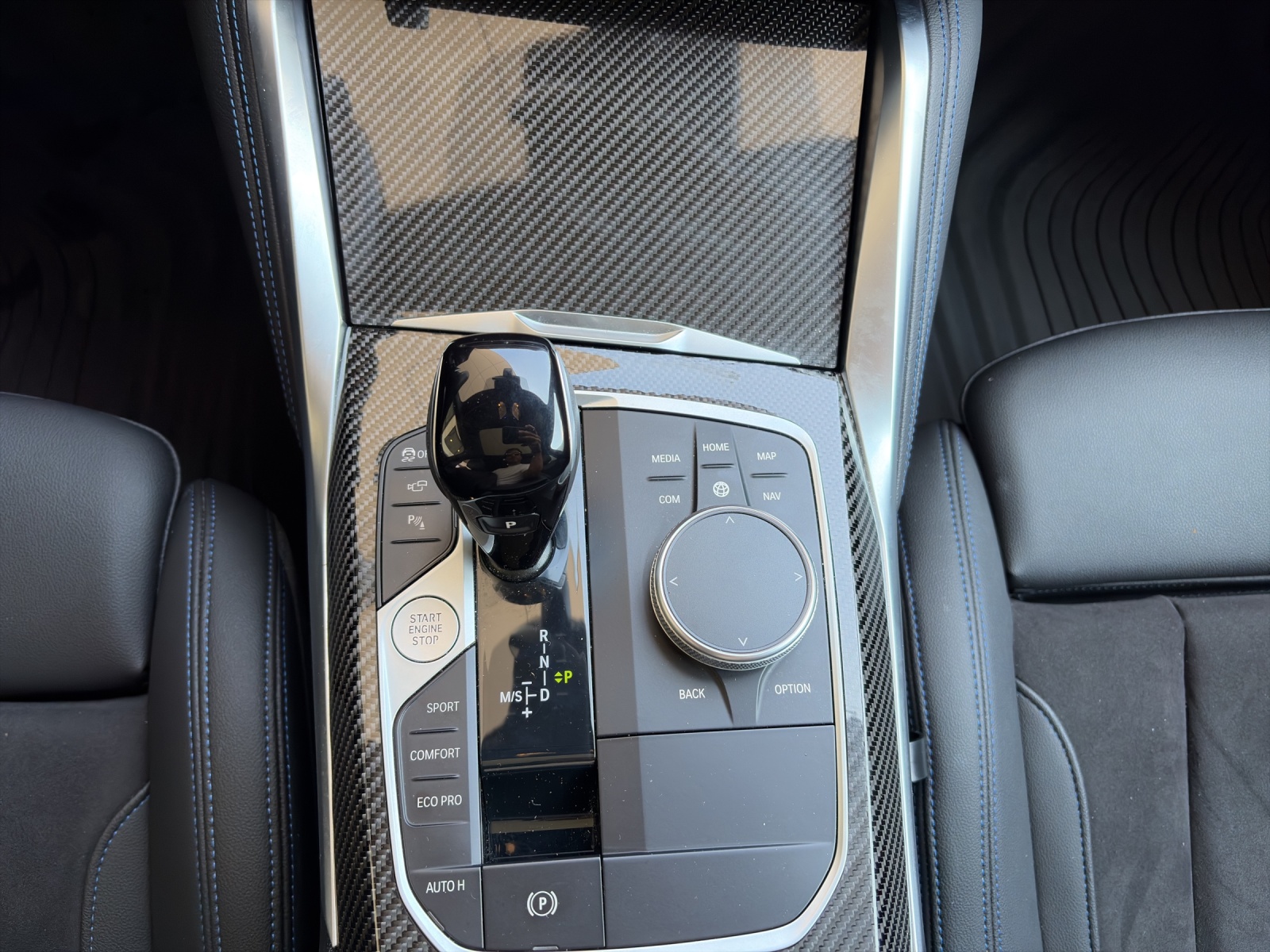BMW M440i xDrive Gran Coupé-image-14