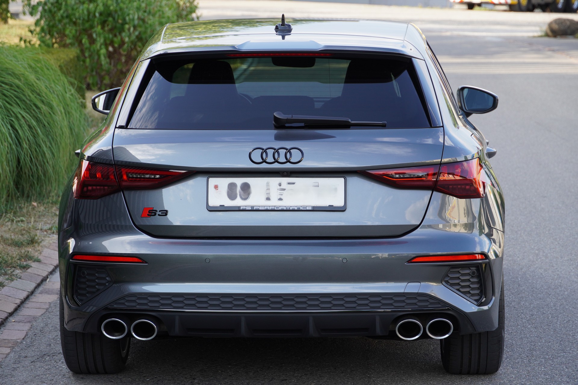 AUDI S3 Sportback 2.0 TFSI quattro S-tronic-image-6