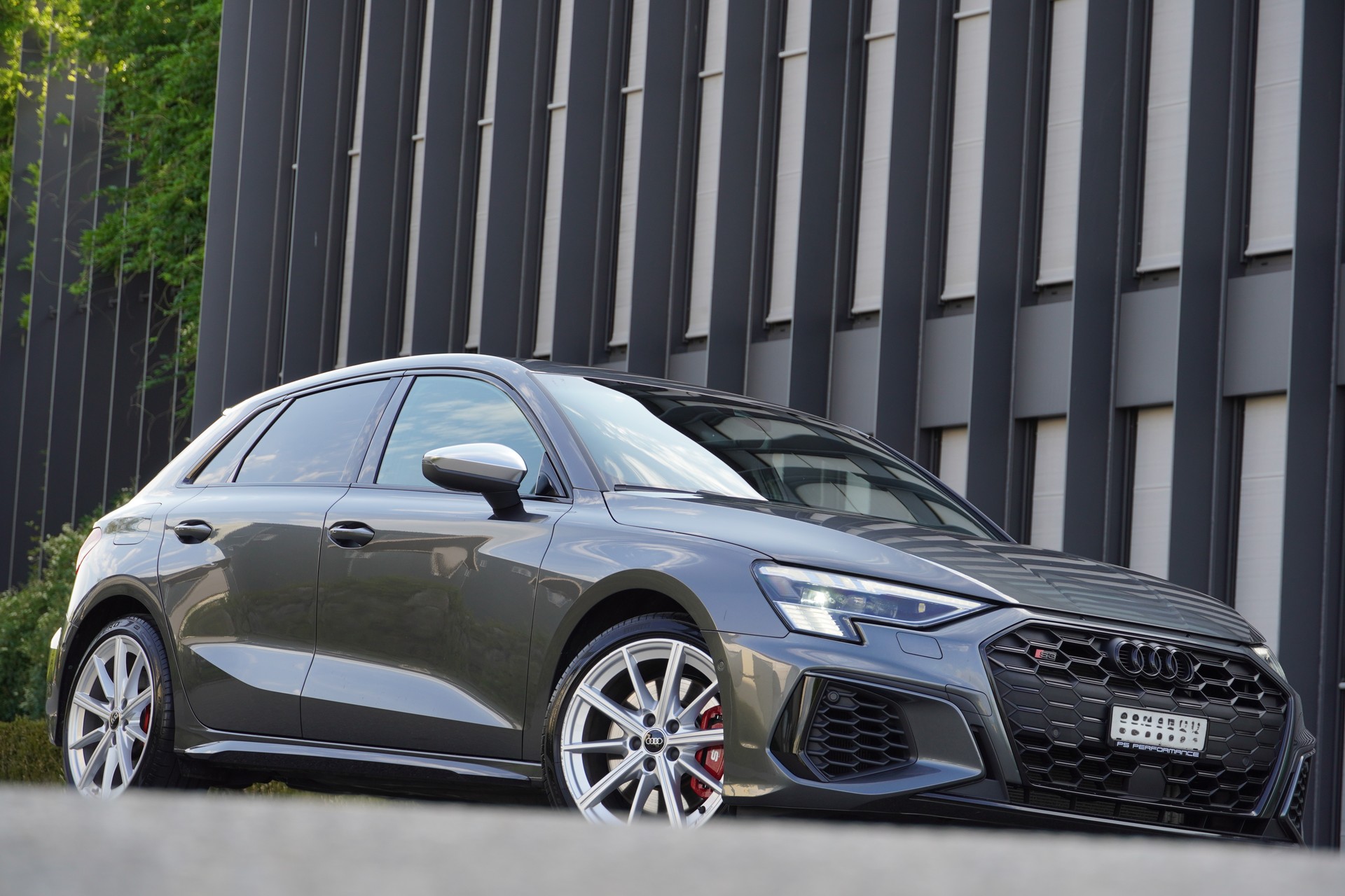 AUDI S3 Sportback 2.0 TFSI quattro S-tronic-image-15