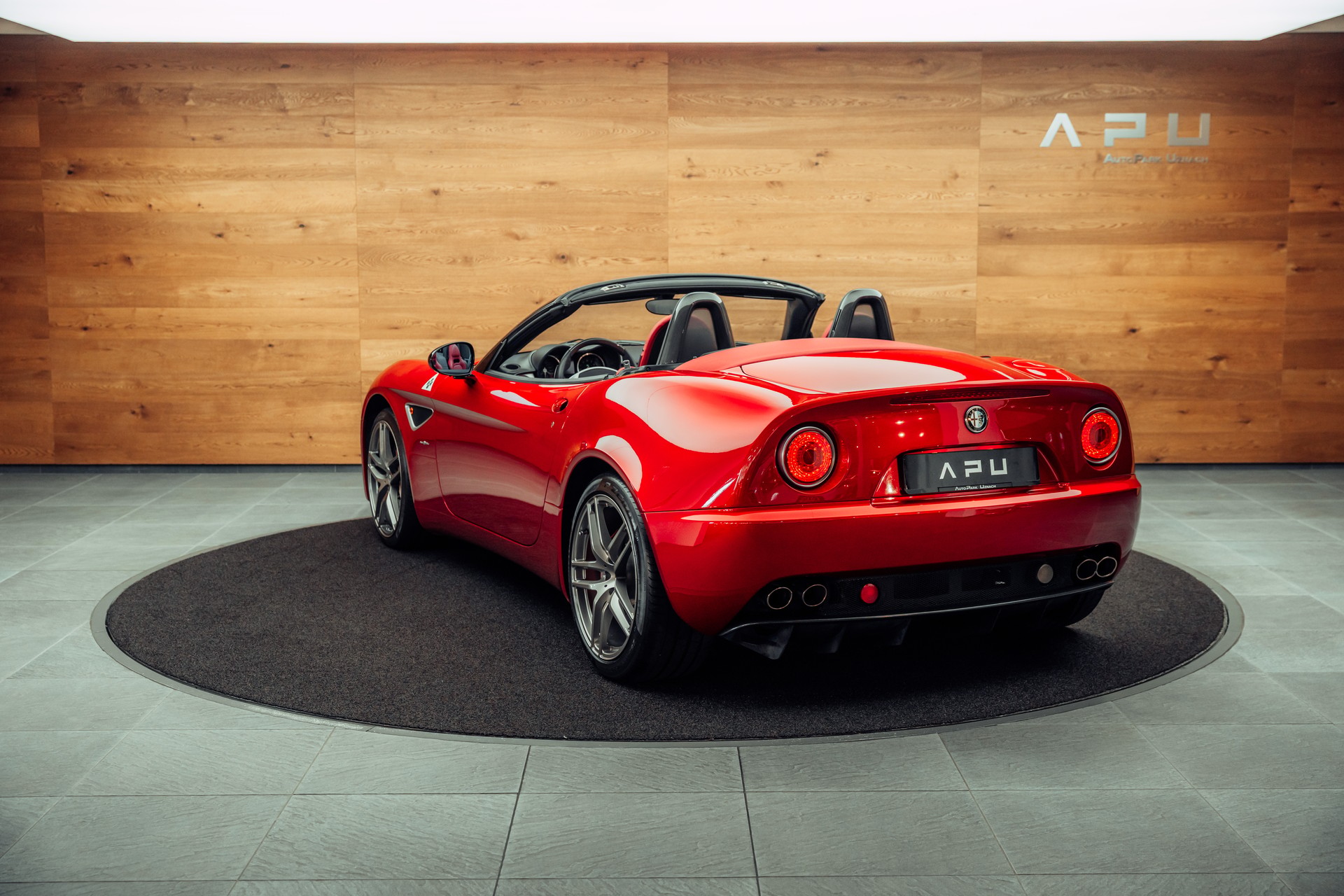 ALFA ROMEO 8C Spider 1/500-image-2
