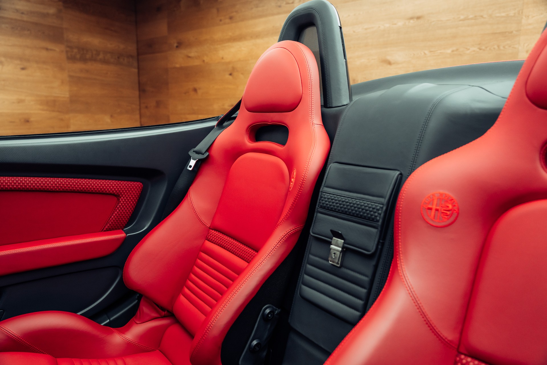 ALFA ROMEO 8C Spider 1/500-image-6