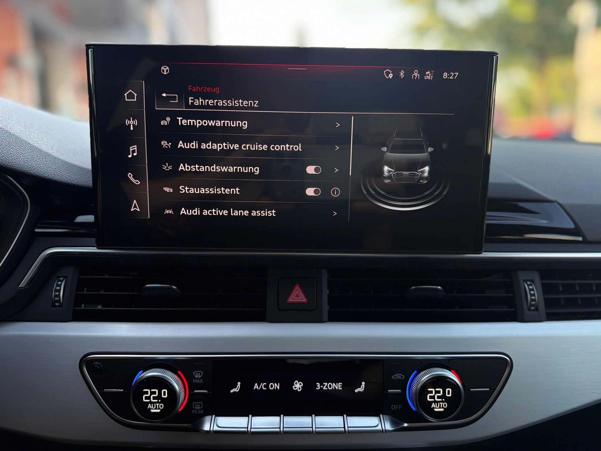 AUDI A4 Avant 40 TDI advanced quattro S-tronic-image-23