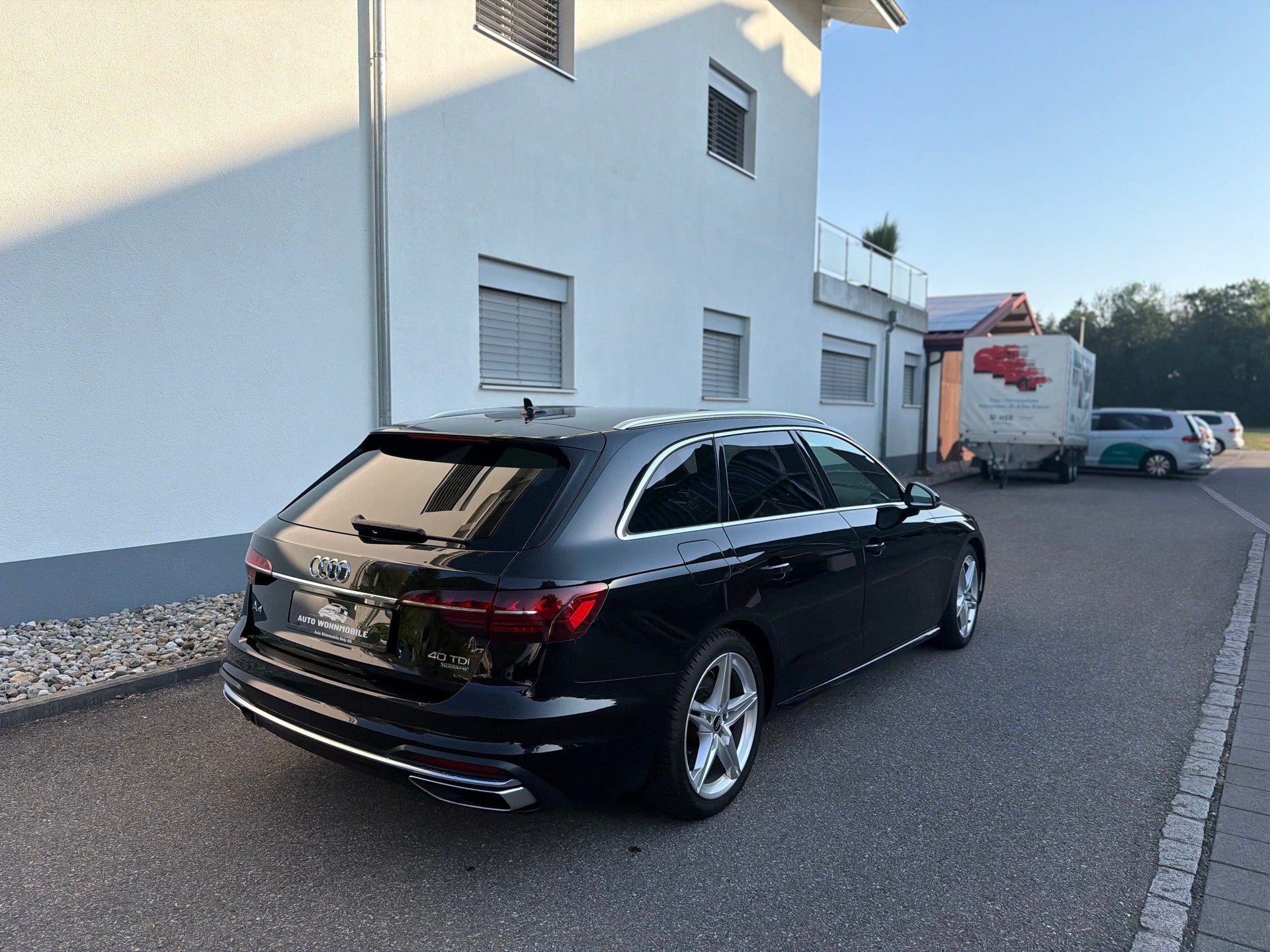 AUDI A4 Avant 40 TDI advanced quattro S-tronic-image-6