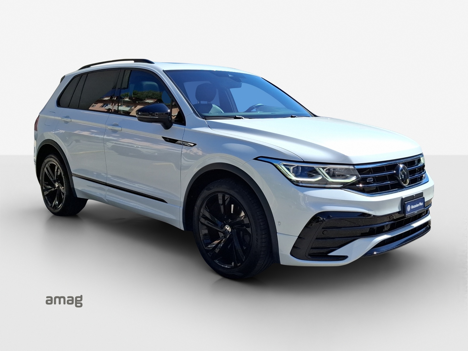 VW Tiguan 2.0TSI R-Line 4Motion DSG-image-5