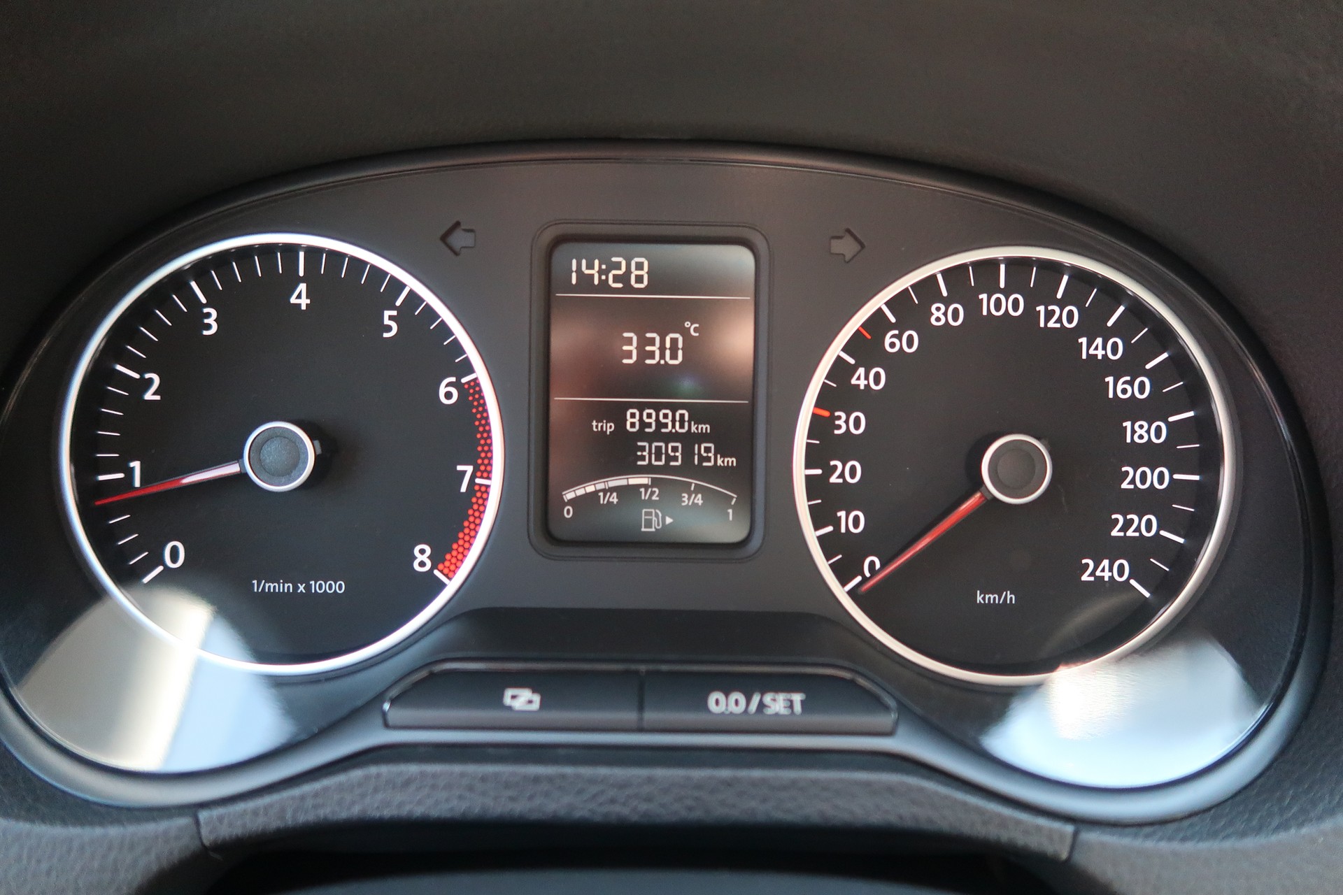 VW Polo 1.2 TSI Comfortline-image-12