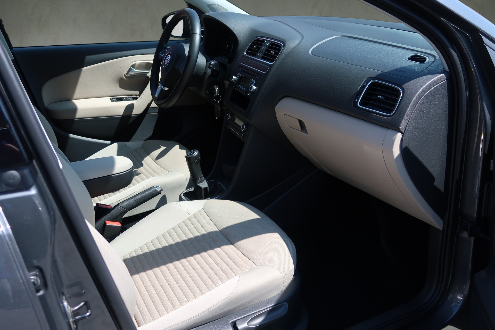 VW Polo 1.2 TSI Comfortline-image-9