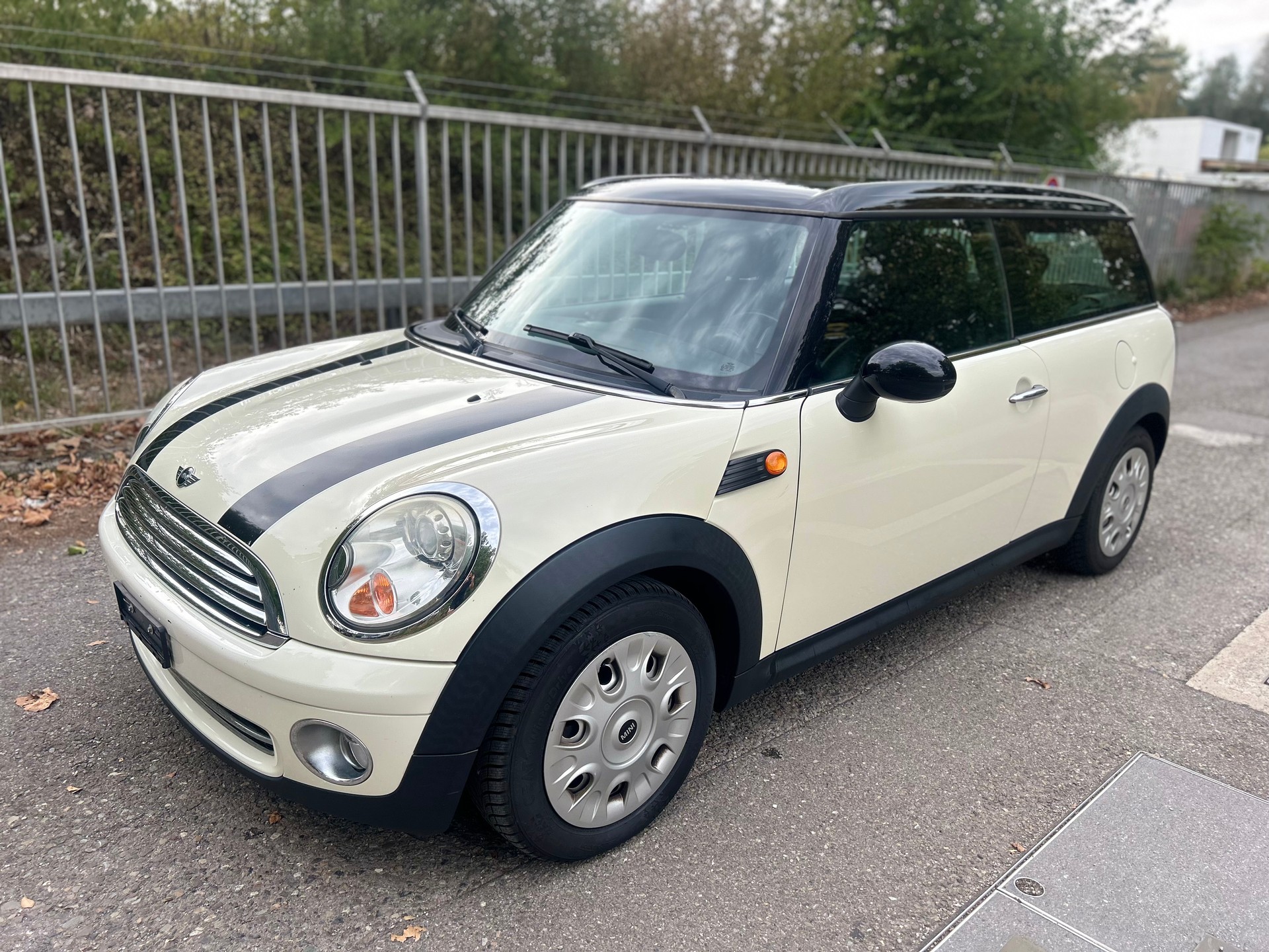 MINI Clubman Cooper-image-0