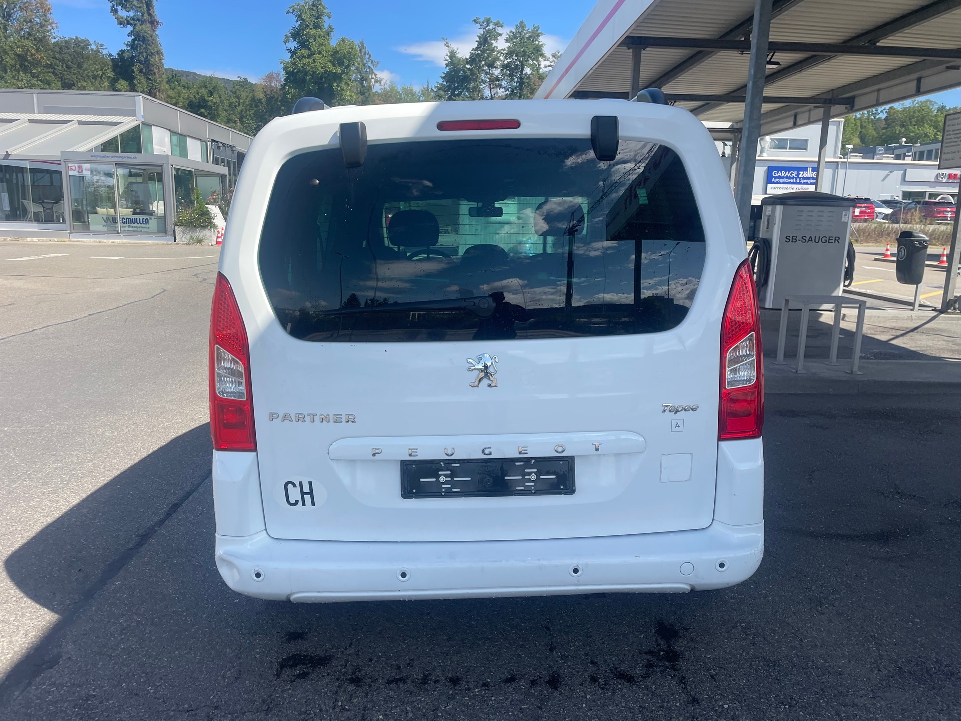 PEUGEOT Partner 1.6 Trendy Clim (Pack)-image-3