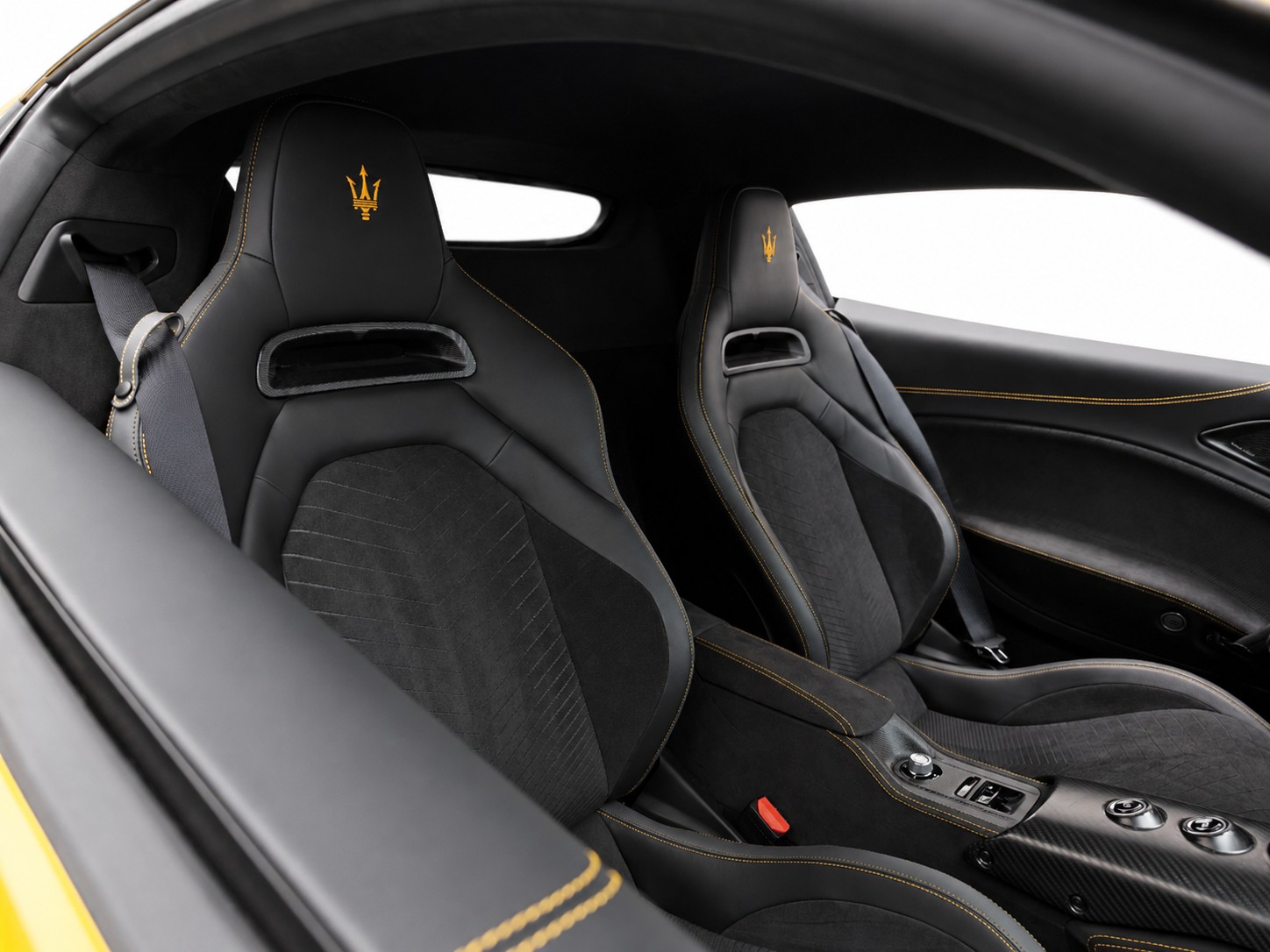 MASERATI MC20 3.0 V6 CH FAHRZEUG-image-14