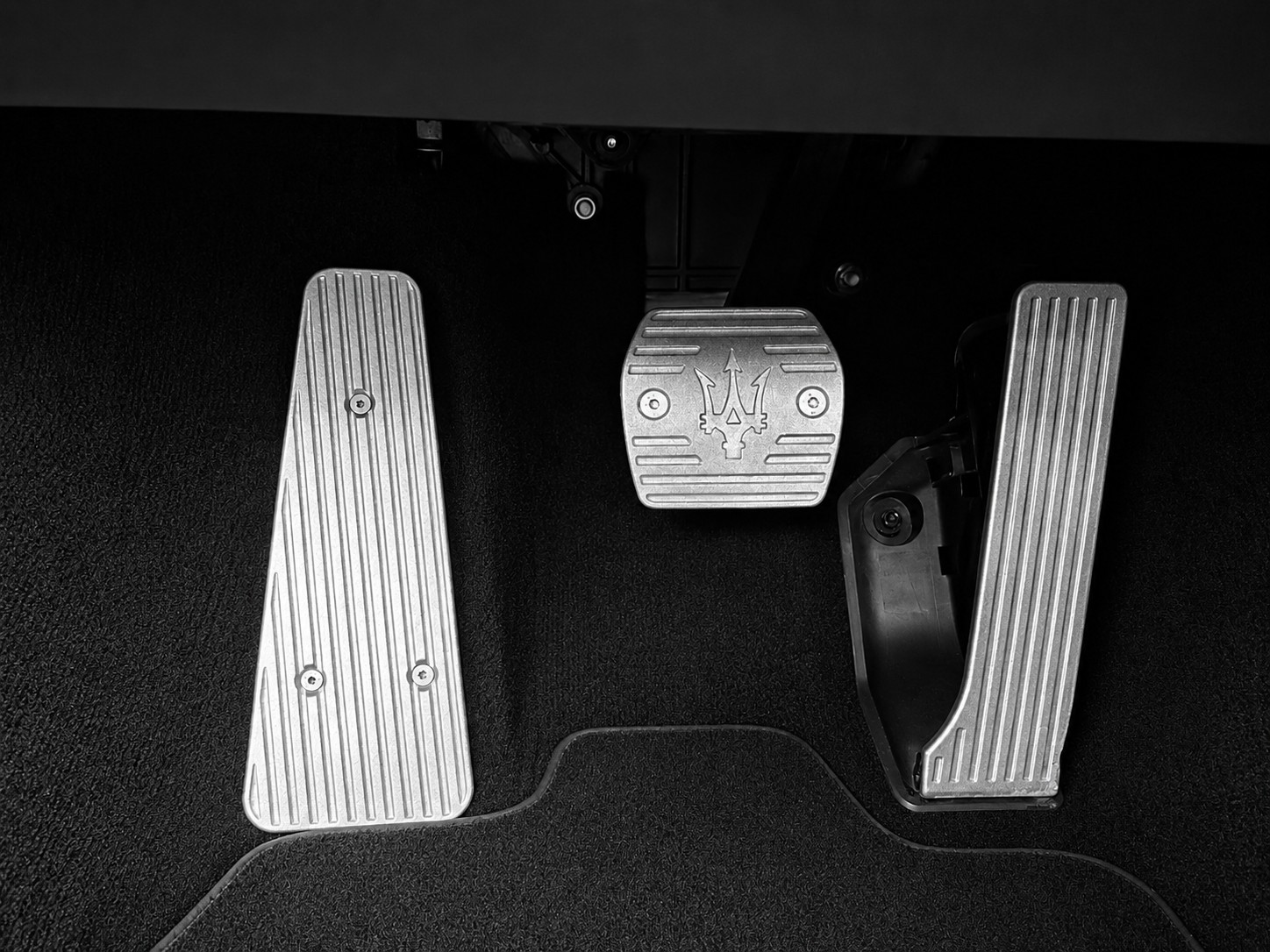 MASERATI MC20 3.0 V6 CH FAHRZEUG-image-27