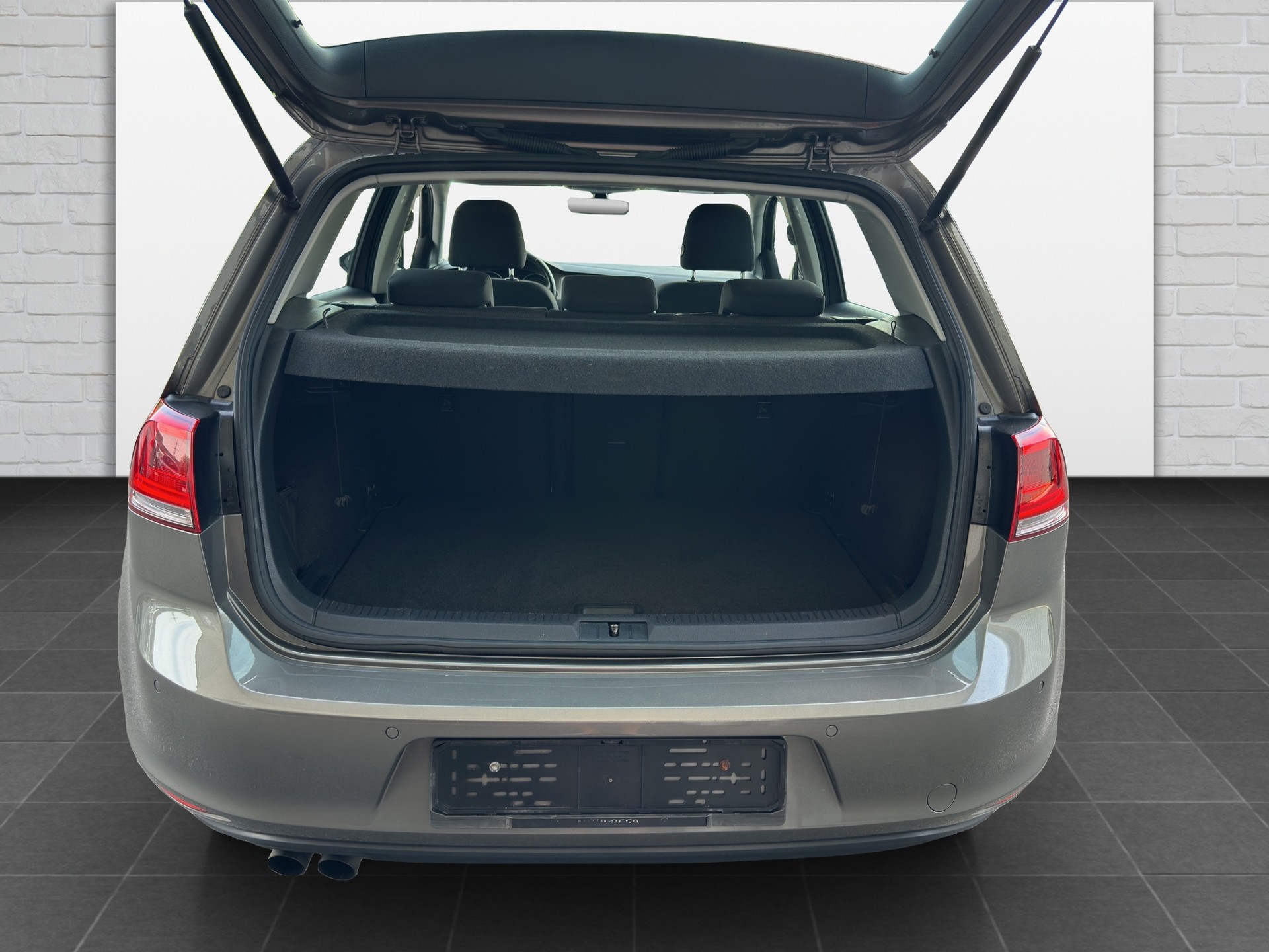 VW Golf 1.4 TSI Comfortline Start-image-13