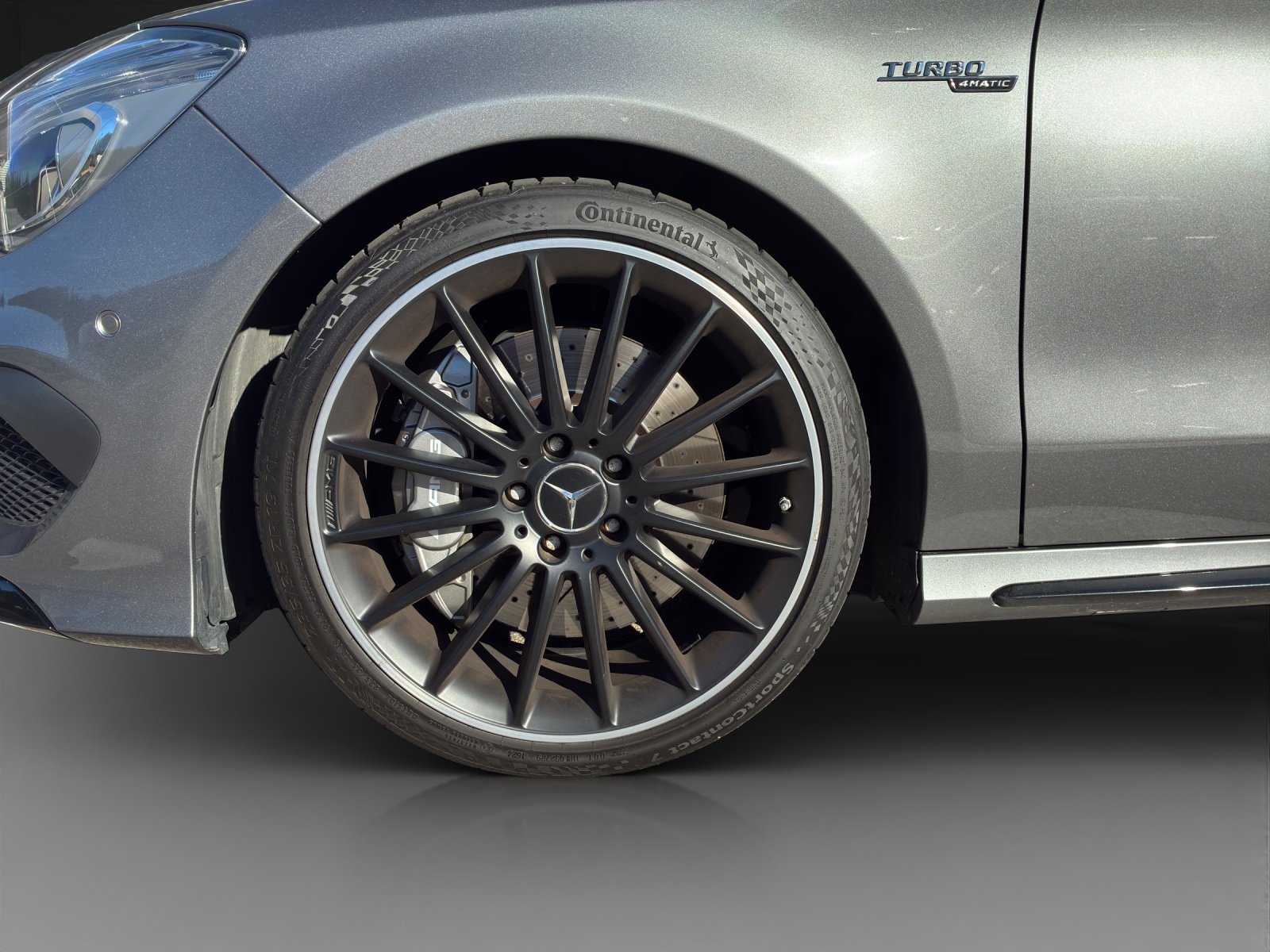 MERCEDES-BENZ CLA Shooting Brake 45 AMG 4Matic Speedshift-image-7
