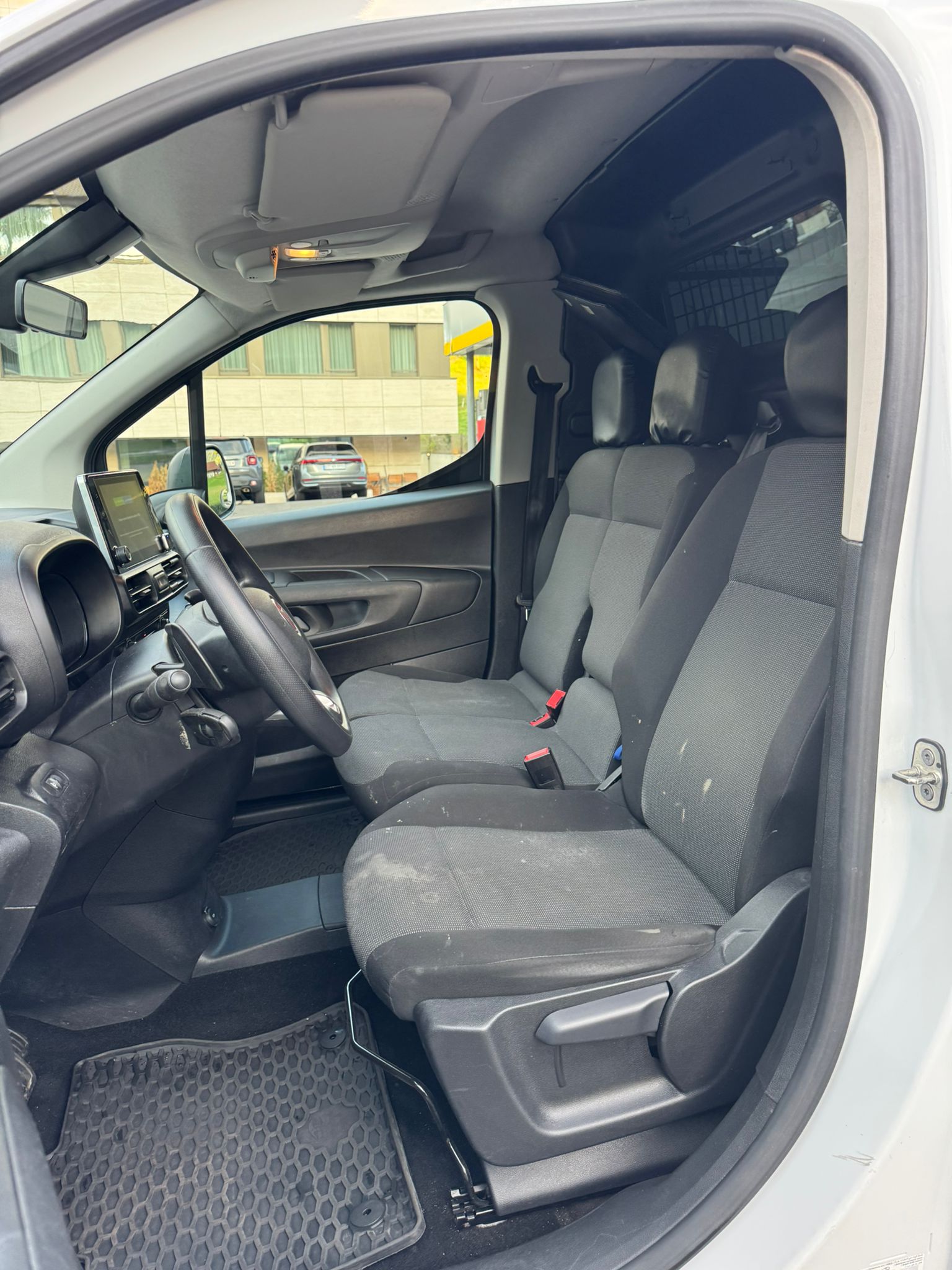 FIAT Doblo 1.5 BlueHDi L2 Crew Cab Plus-image-10