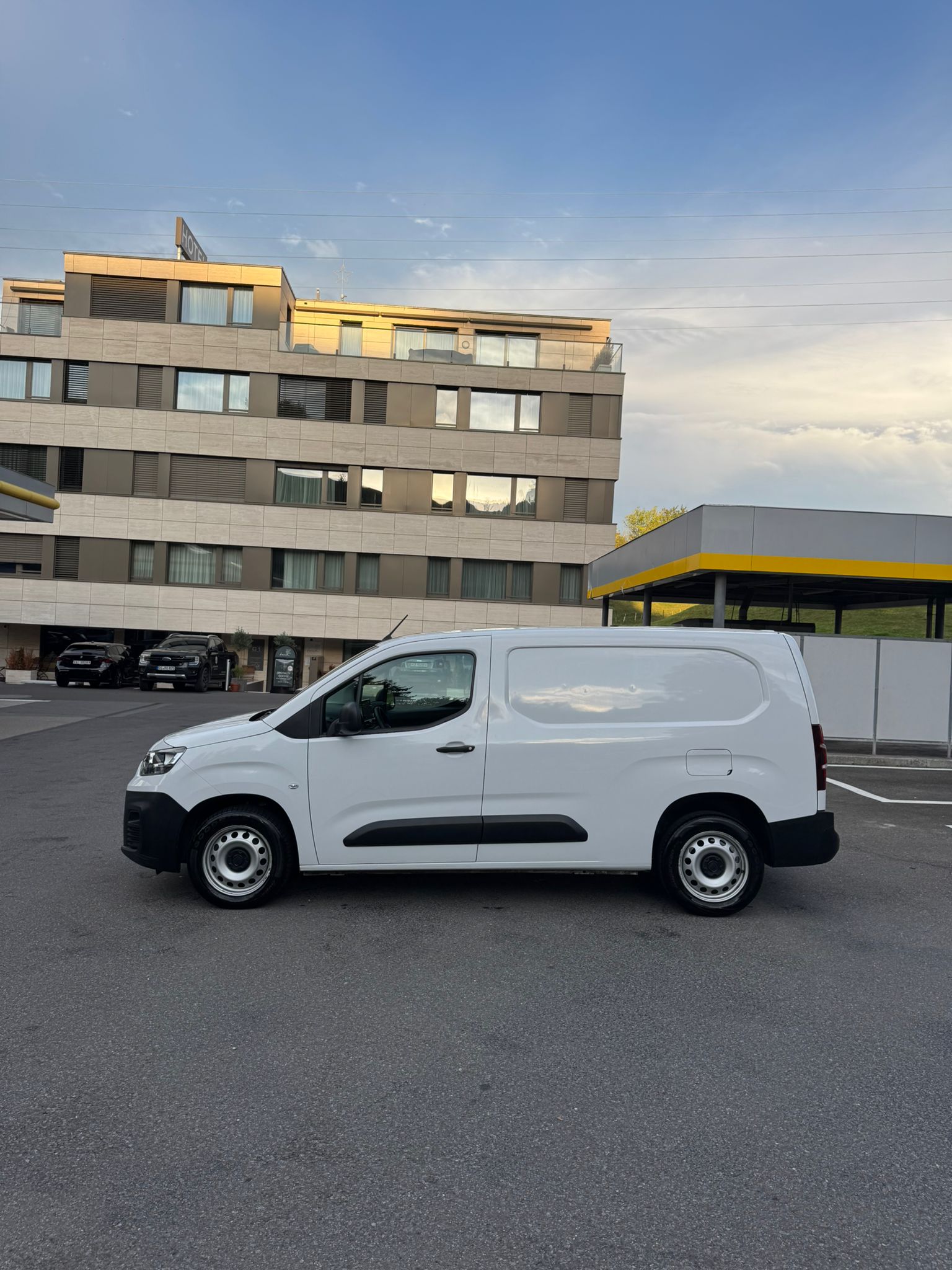 FIAT Doblo 1.5 BlueHDi L2 Crew Cab Plus-image-3