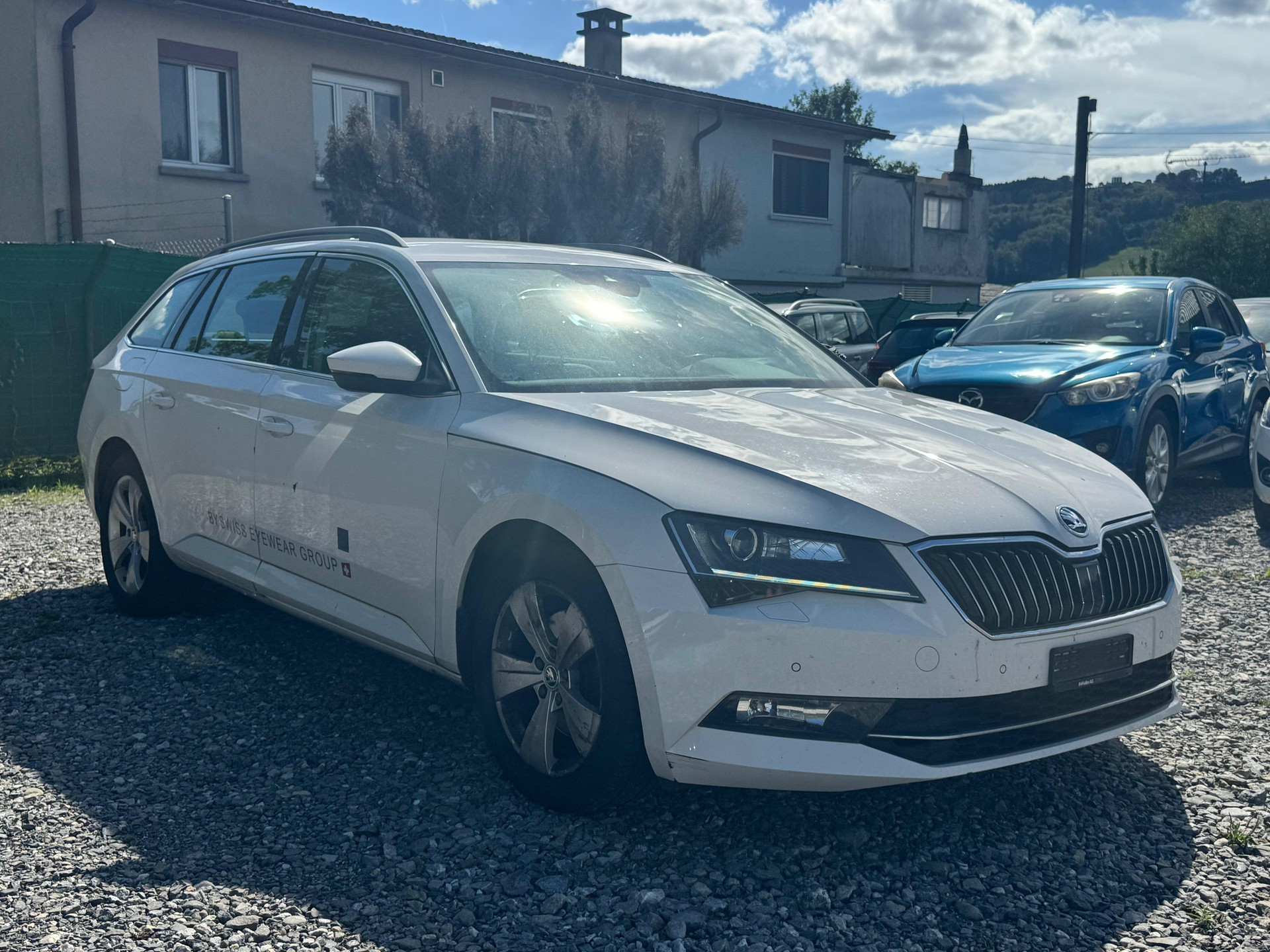 SKODA Superb Combi 2.0 TDi Ambition DSG-image-0
