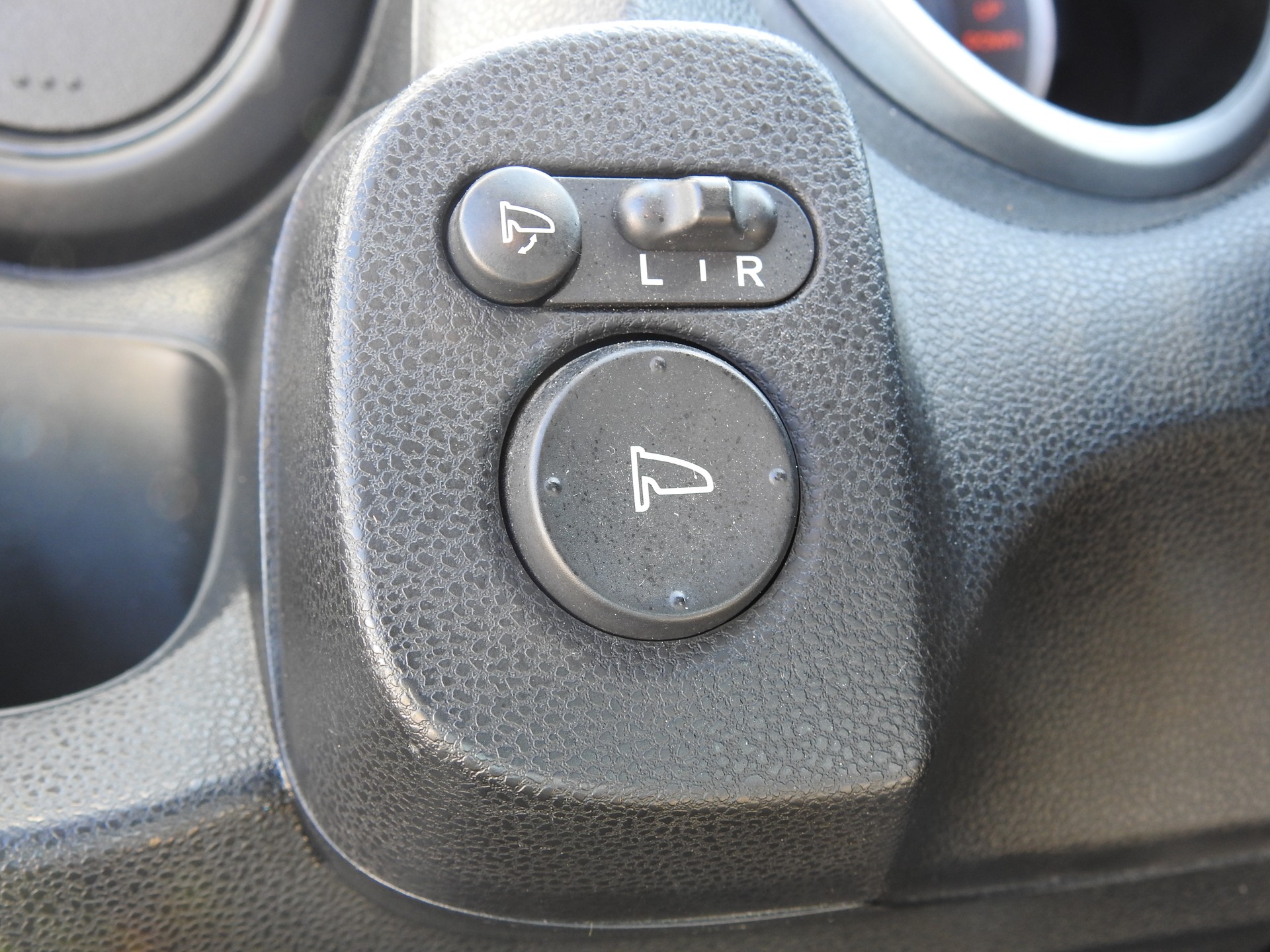HONDA Jazz 1.4i Exclusive-image-24