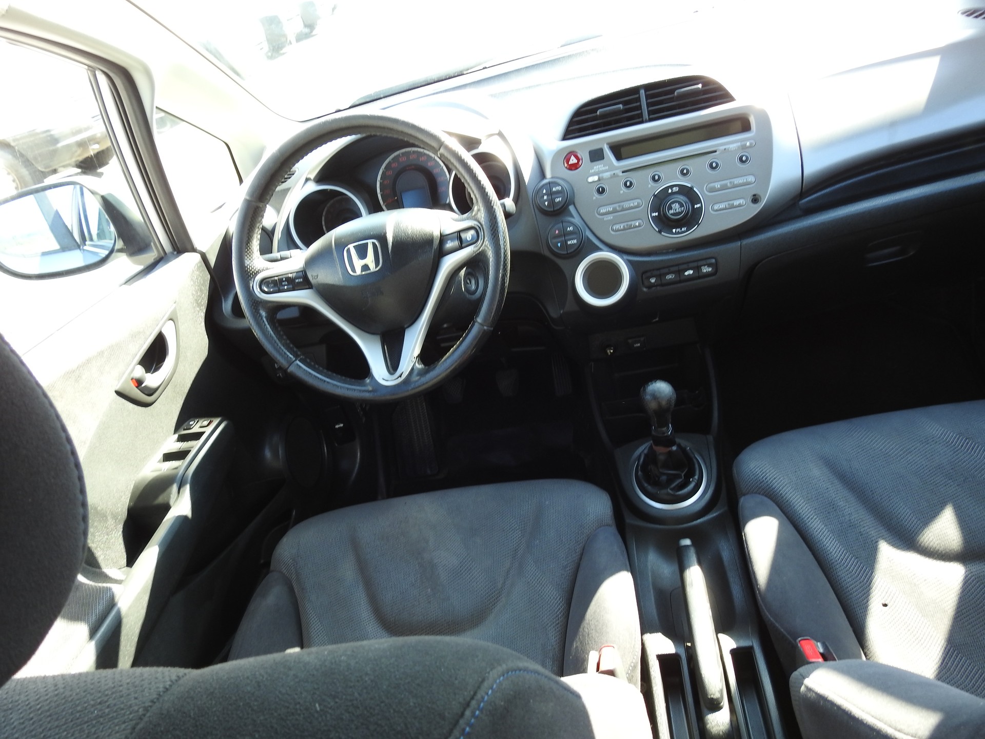 HONDA Jazz 1.4i Exclusive-image-18