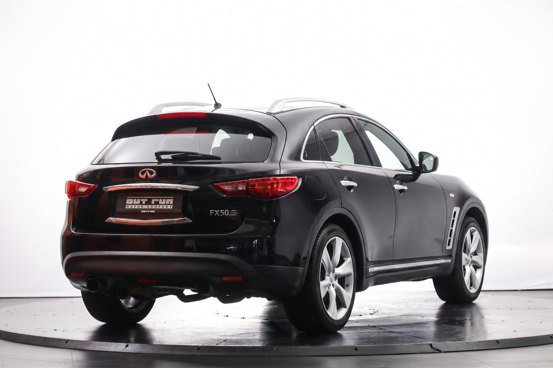INFINITI FX50 S Premium AWD Automatic-showroom-element-3