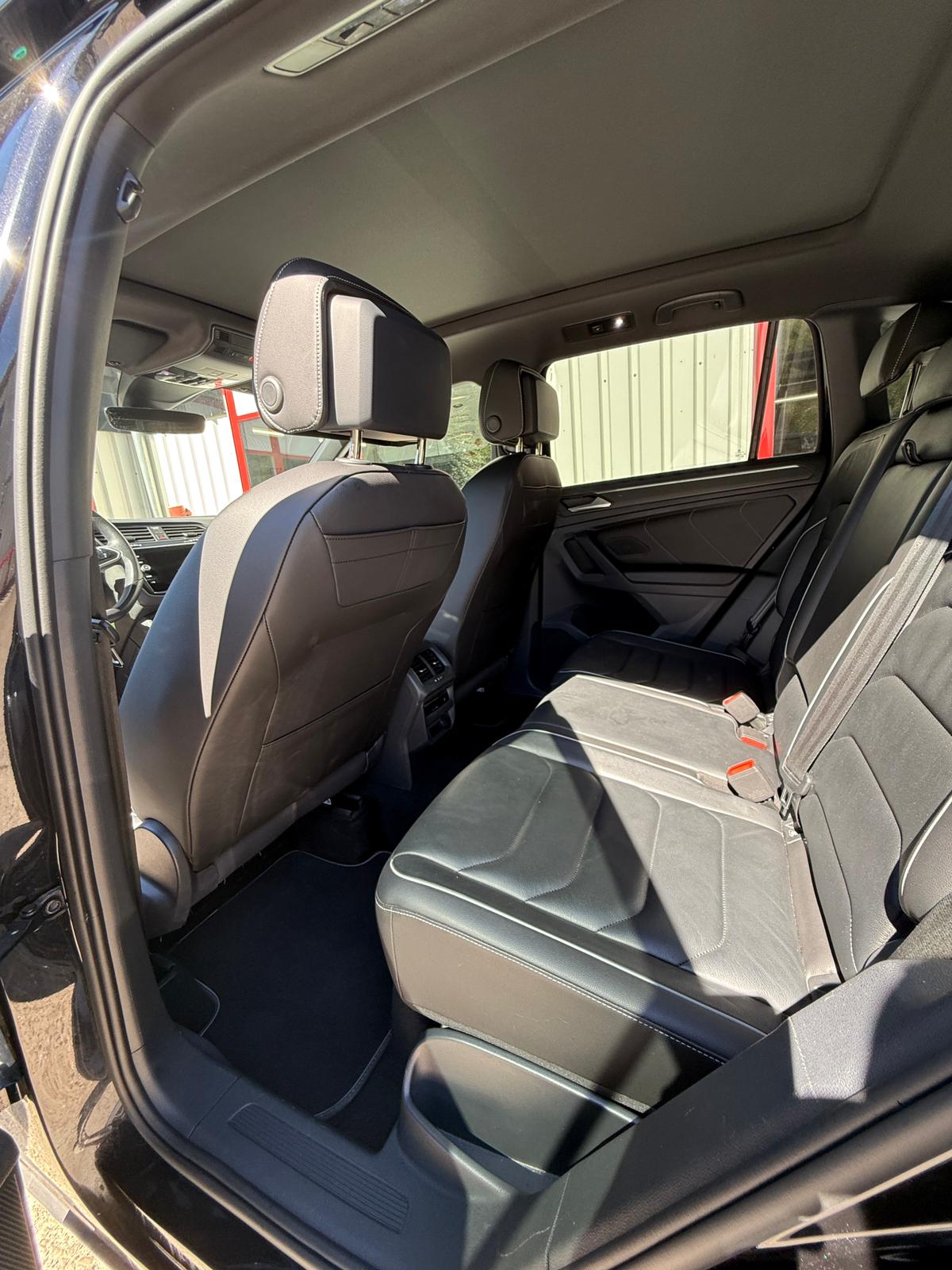 VW Tiguan 2.0TSI R-Line 4Motion DSG-image-9