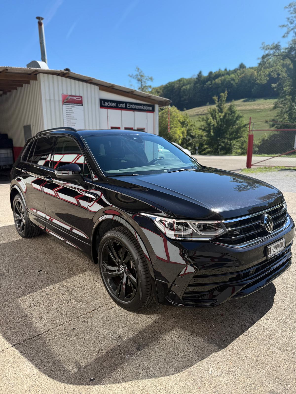 VW Tiguan 2.0TSI R-Line 4Motion DSG-image-6