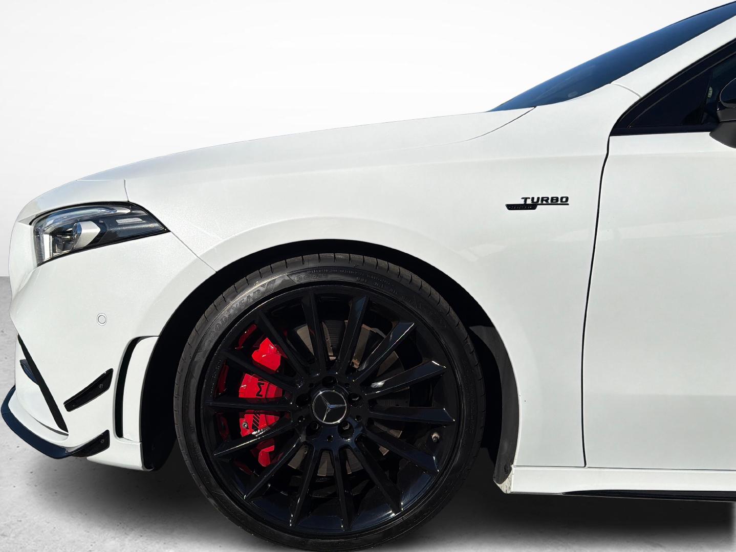 MERCEDES-BENZ A 35 AMG 4matic-image-12