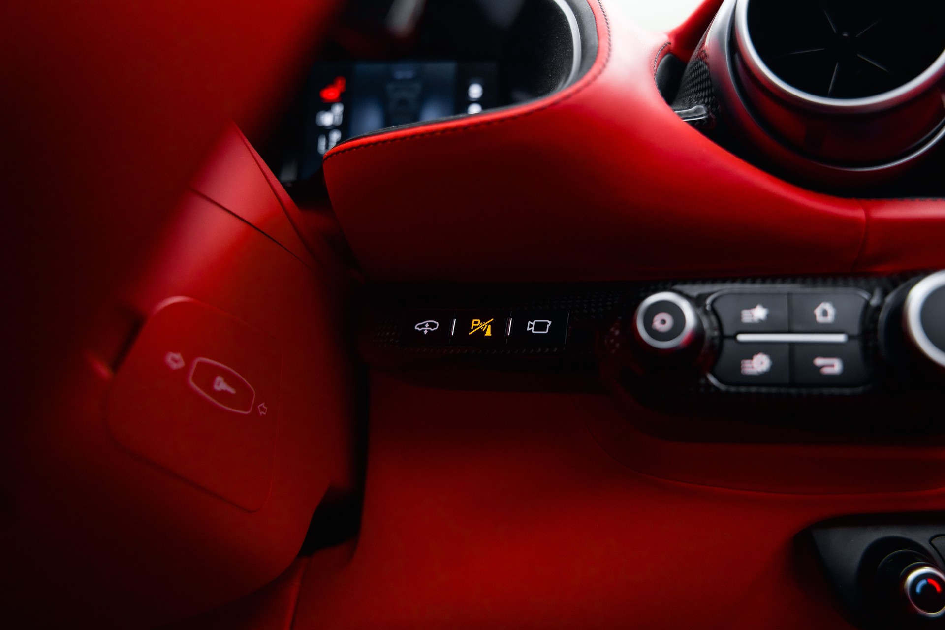 FERRARI 812 GTS-image-19