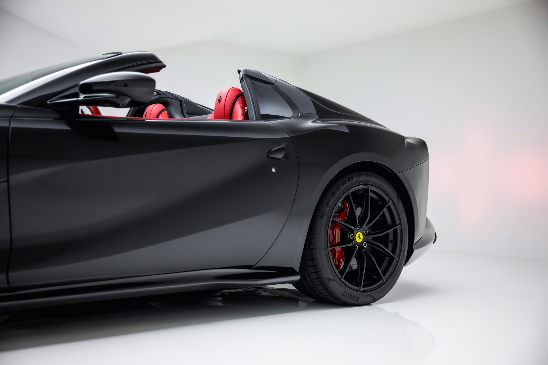 FERRARI 812 GTS-image-9