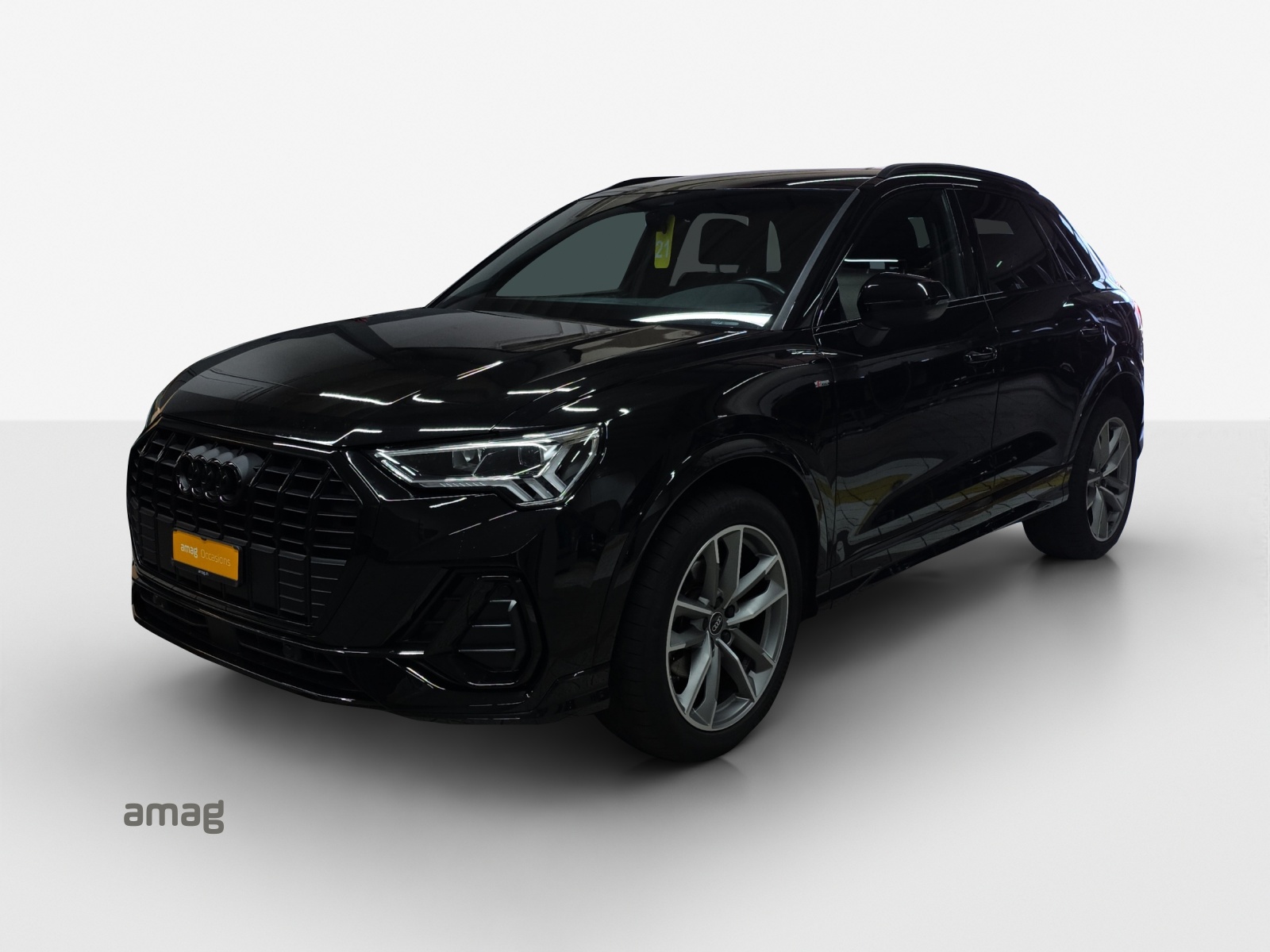 AUDI Q3 35 TFSI S line Attraction S-tronic-image-0