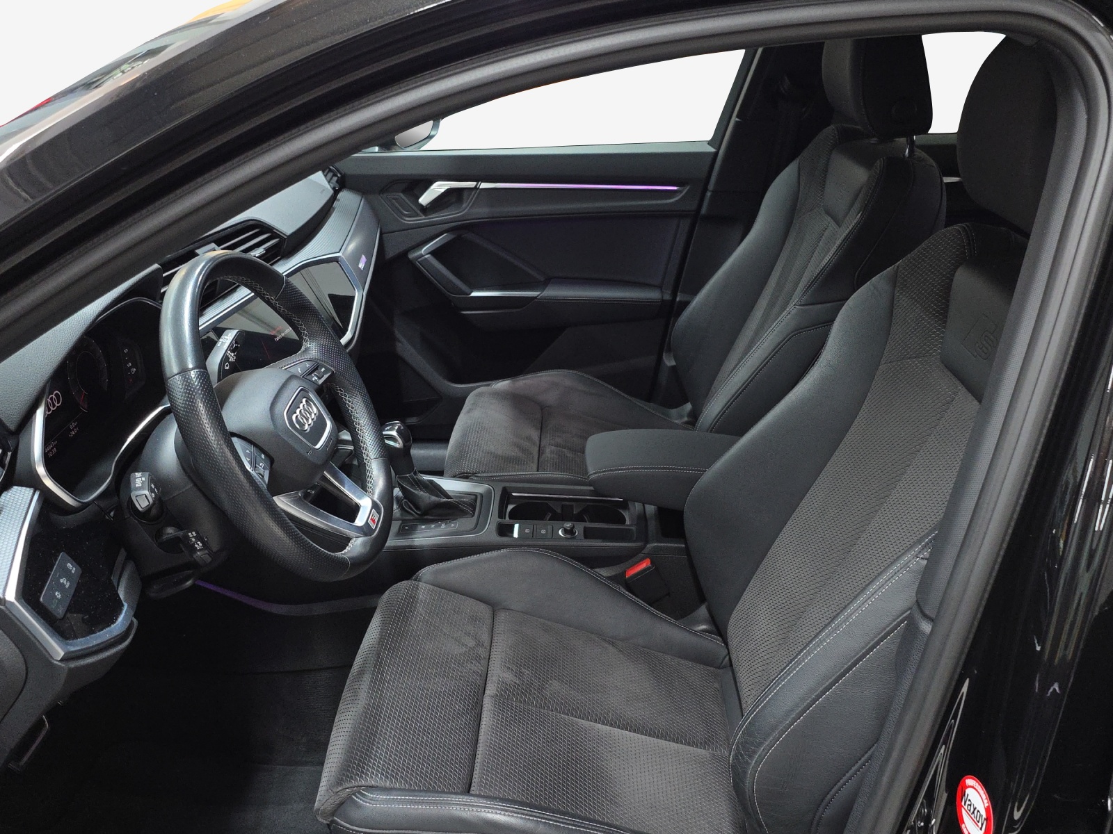 AUDI Q3 35 TFSI S line Attraction S-tronic-image-7