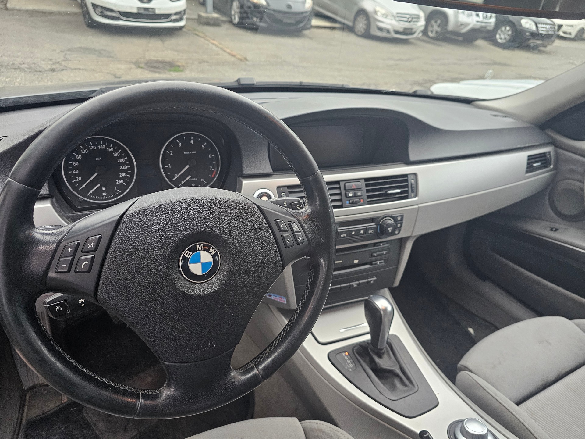 BMW 325xi Touring more4you-image-7
