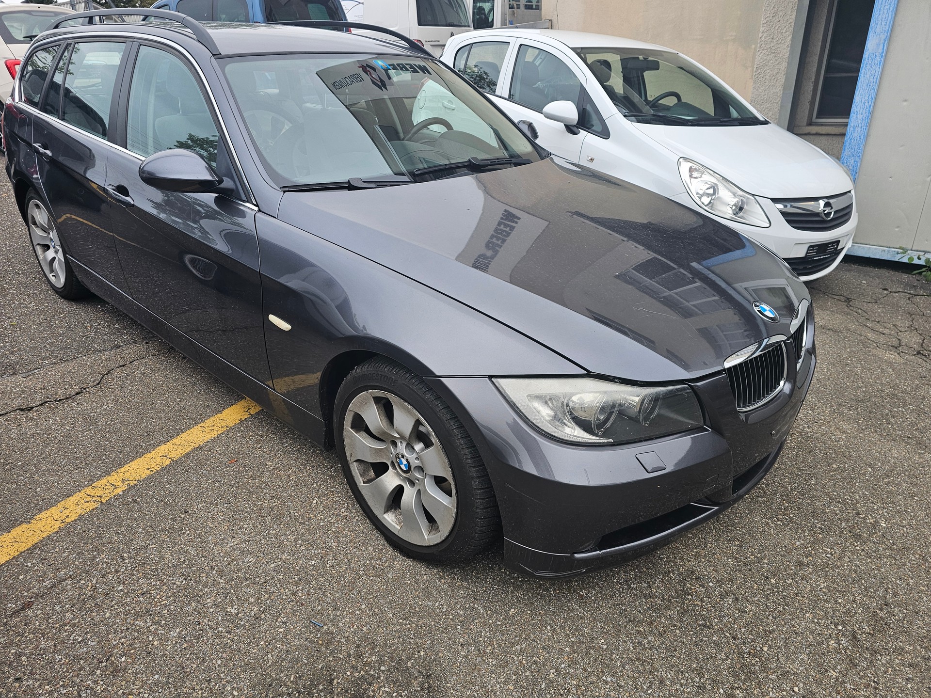 BMW 325xi Touring more4you-image-1