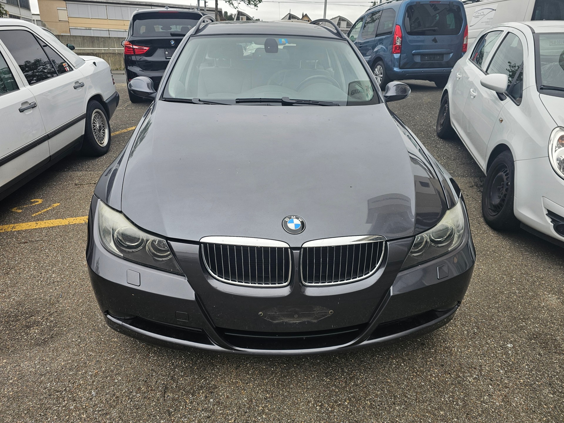BMW 325xi Touring more4you-image-0
