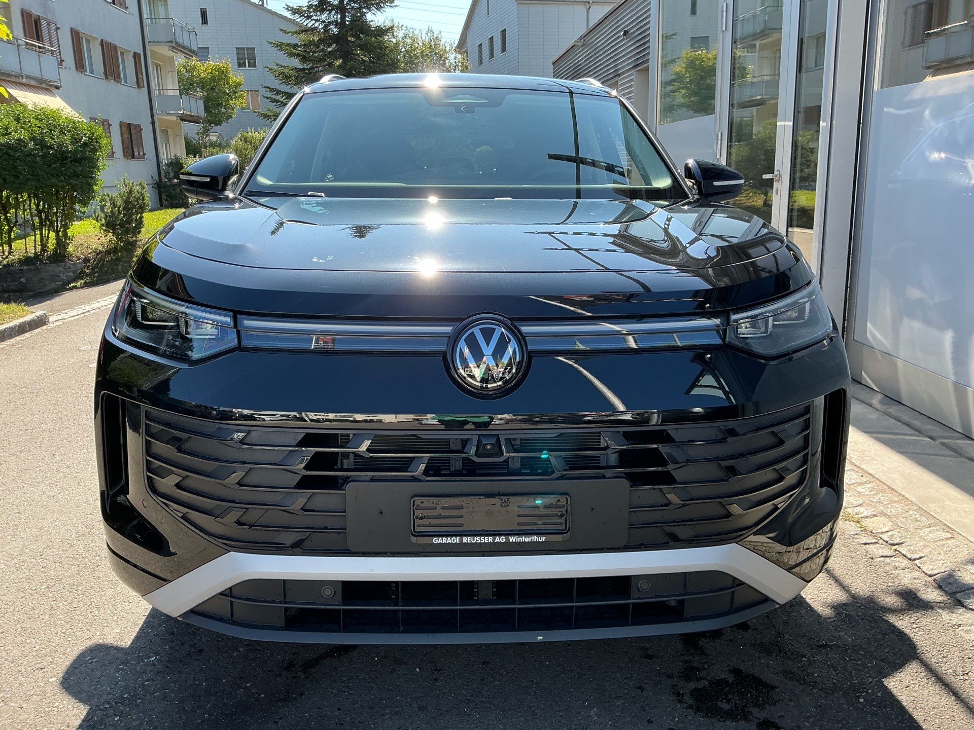 VW Tayron 1.5 TSI eHybrid 150 kW Life *** ANHÄNGERKUPPLUNG & 360° KAMERA ***-image-1