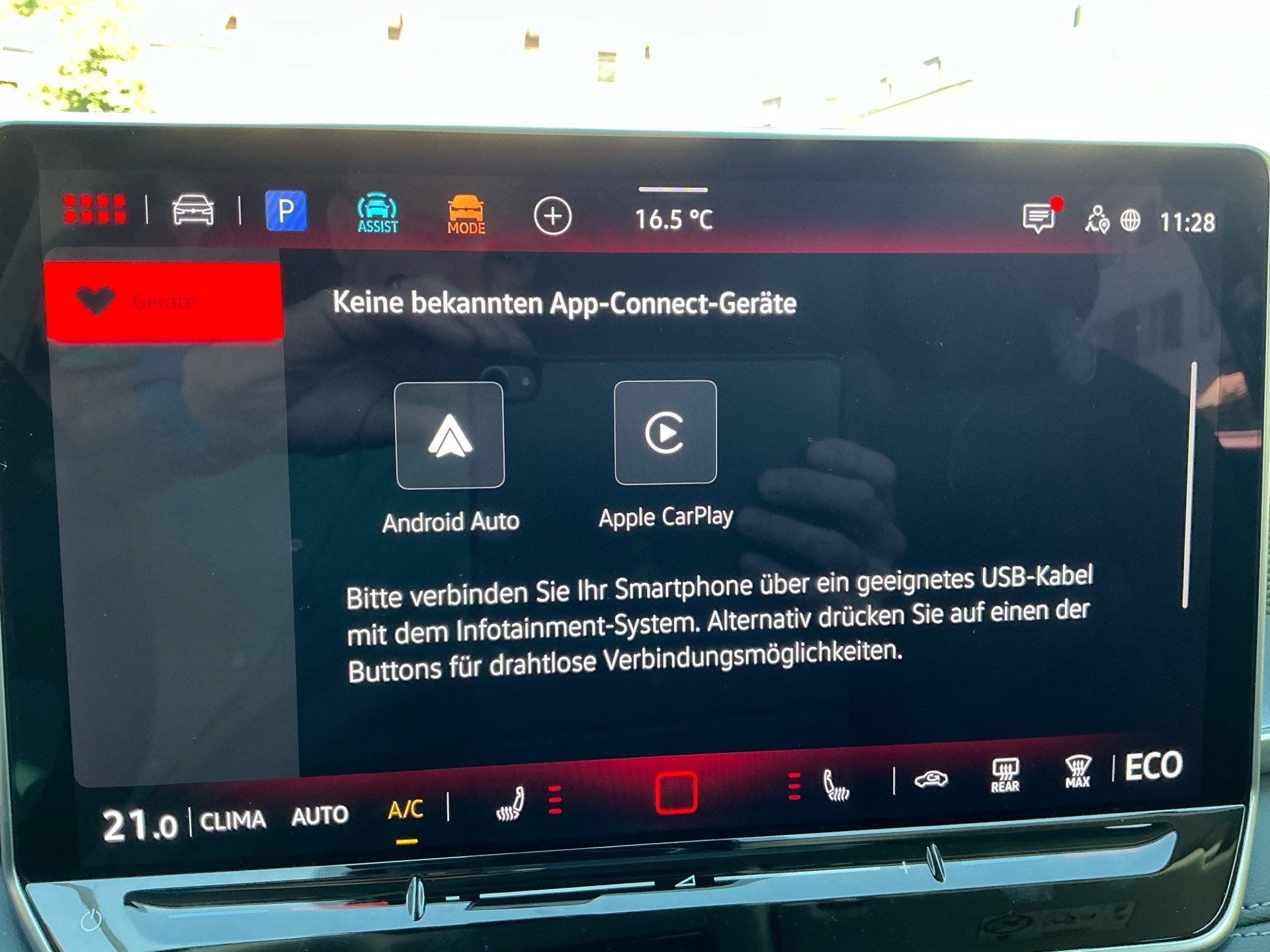 VW Tayron 1.5 TSI eHybrid 150 kW Life *** ANHÄNGERKUPPLUNG & 360° KAMERA ***-image-12