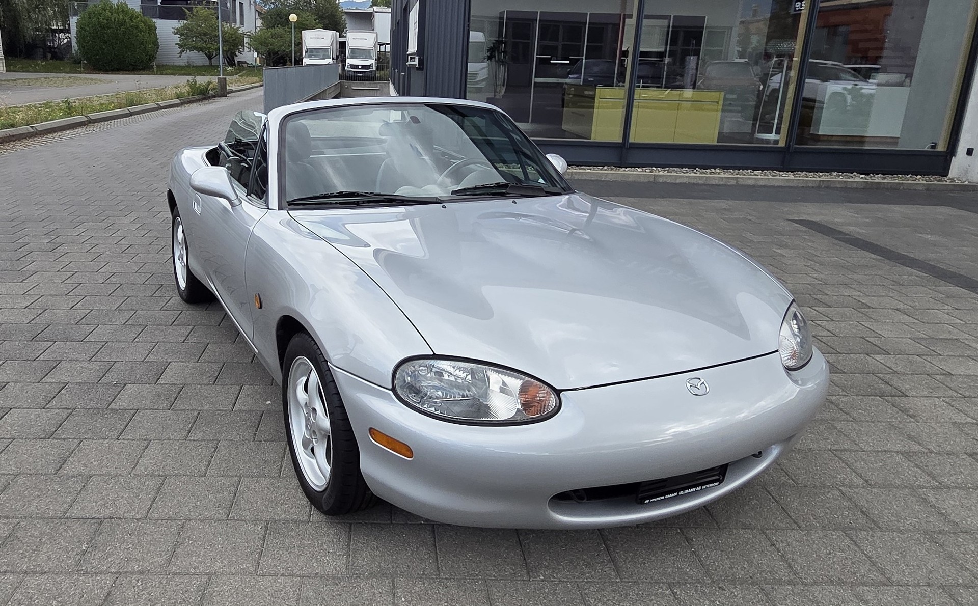 MAZDA MX-5 1.8i-16 Youngster-image-13