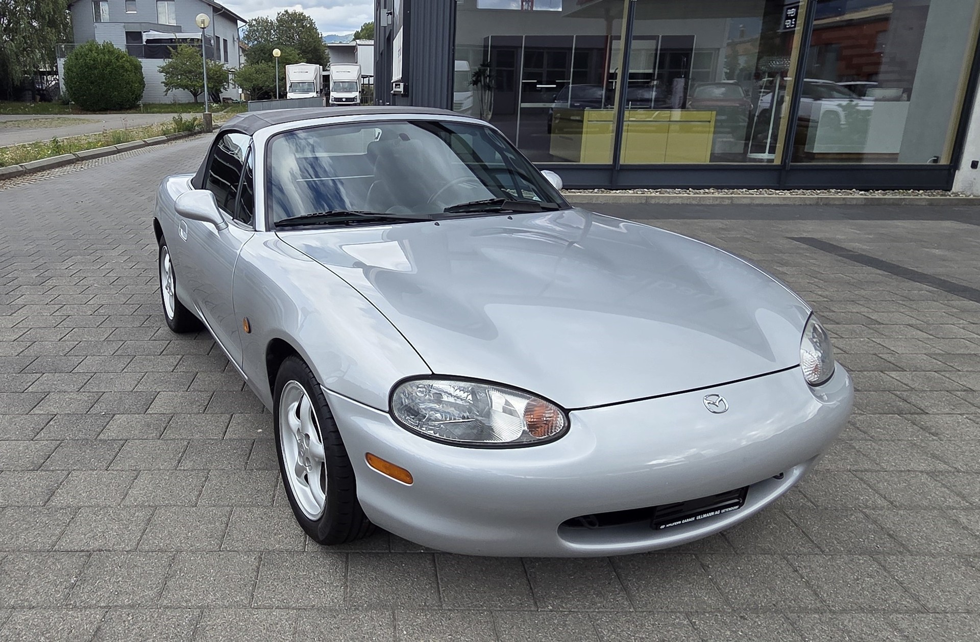 MAZDA MX-5 1.8i-16 Youngster-image-1