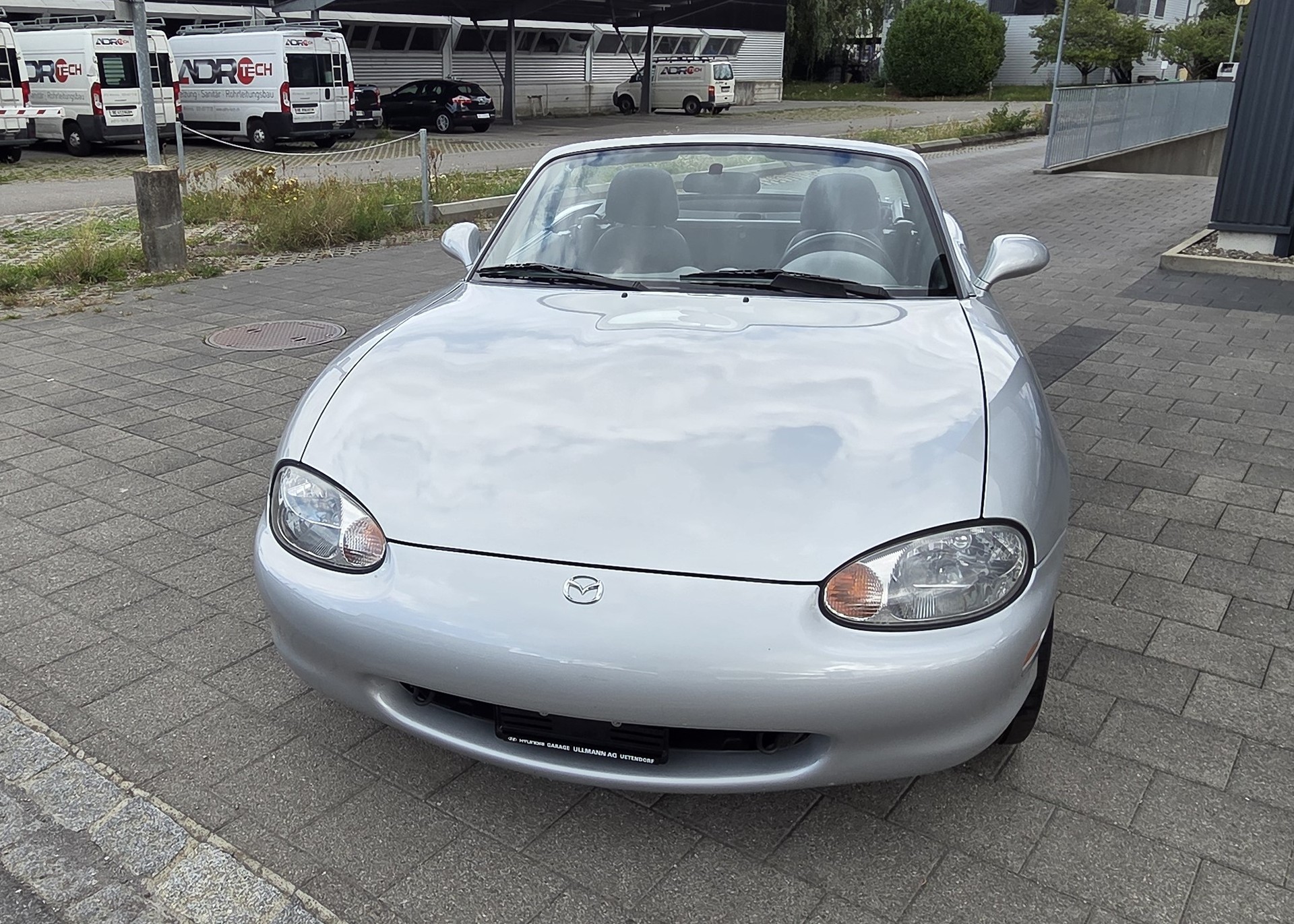 MAZDA MX-5 1.8i-16 Youngster-image-12