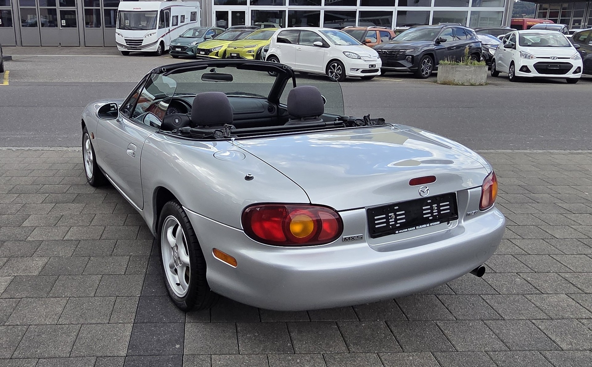 MAZDA MX-5 1.8i-16 Youngster-image-17