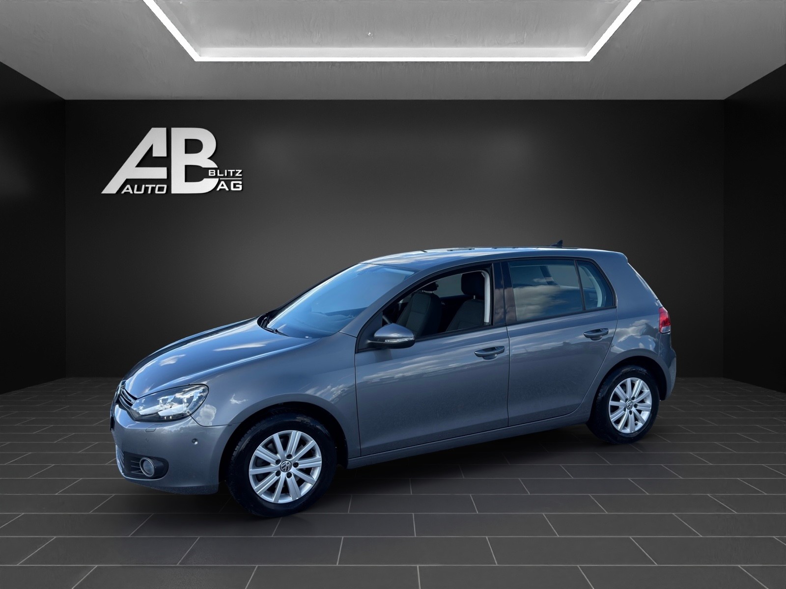 VW Golf 1.4 TSI Team DSG-image-1